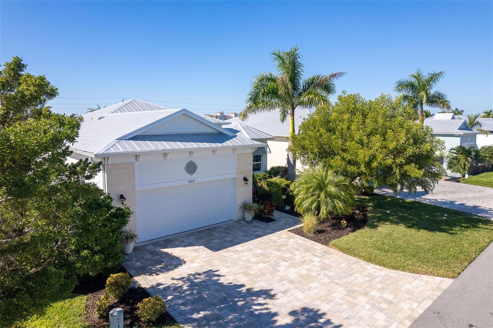 Image 45 of 51 For 10422 Coquina Ct