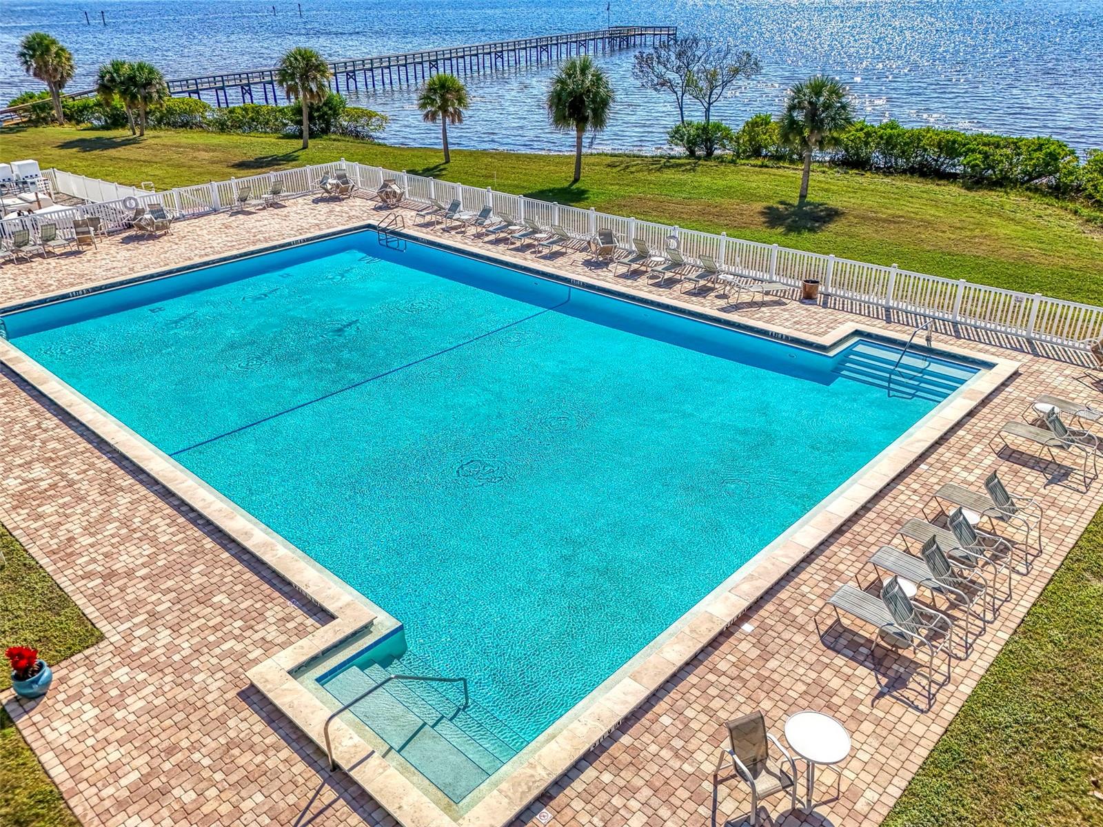 Image 40 of 55 For 4410 Warren Avenue 504