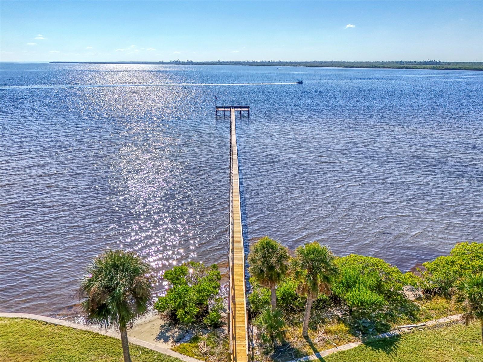 Image 43 of 55 For 4410 Warren Avenue 504