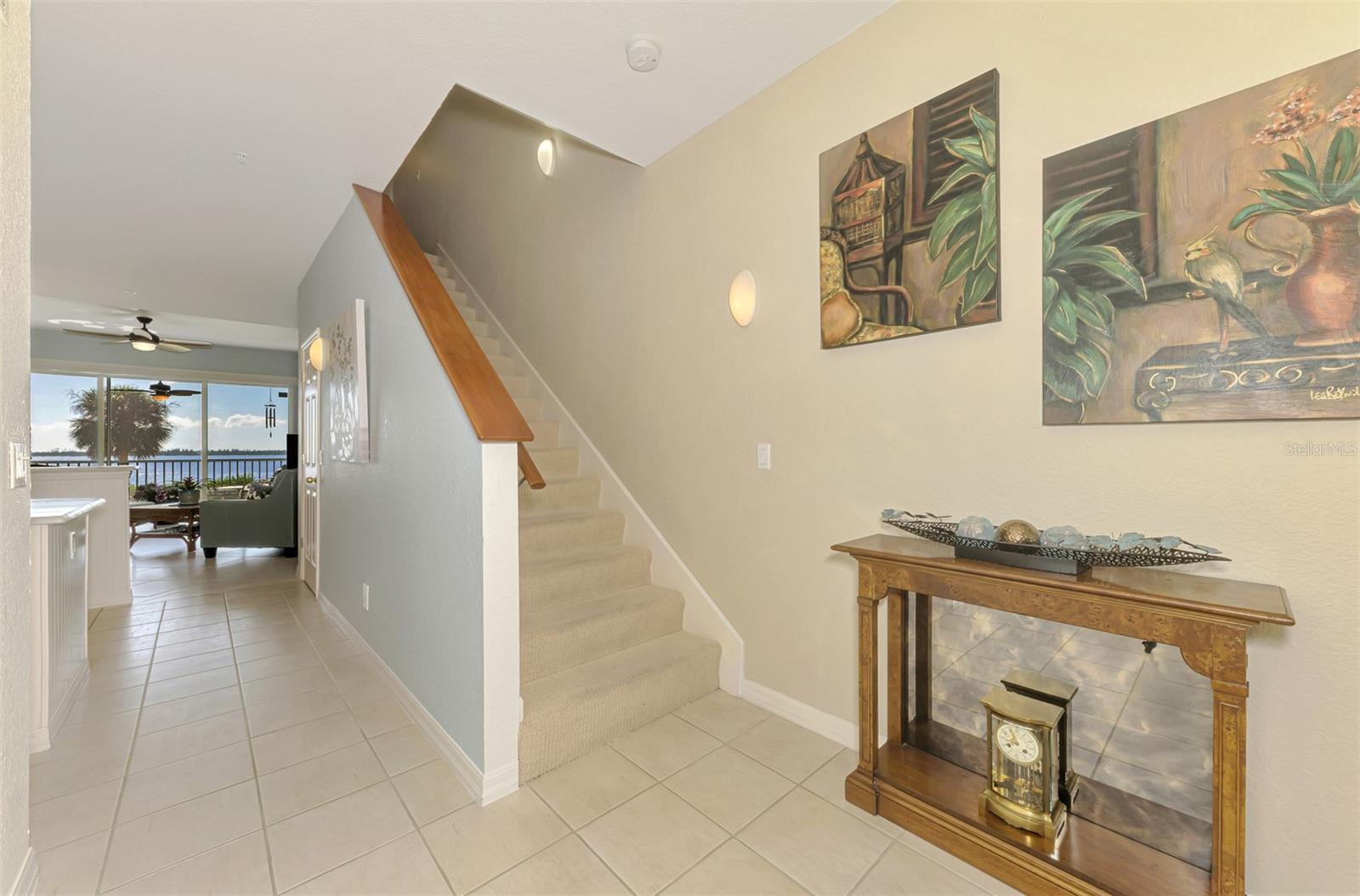 Image 7 of 55 For 4410 Warren Avenue 504