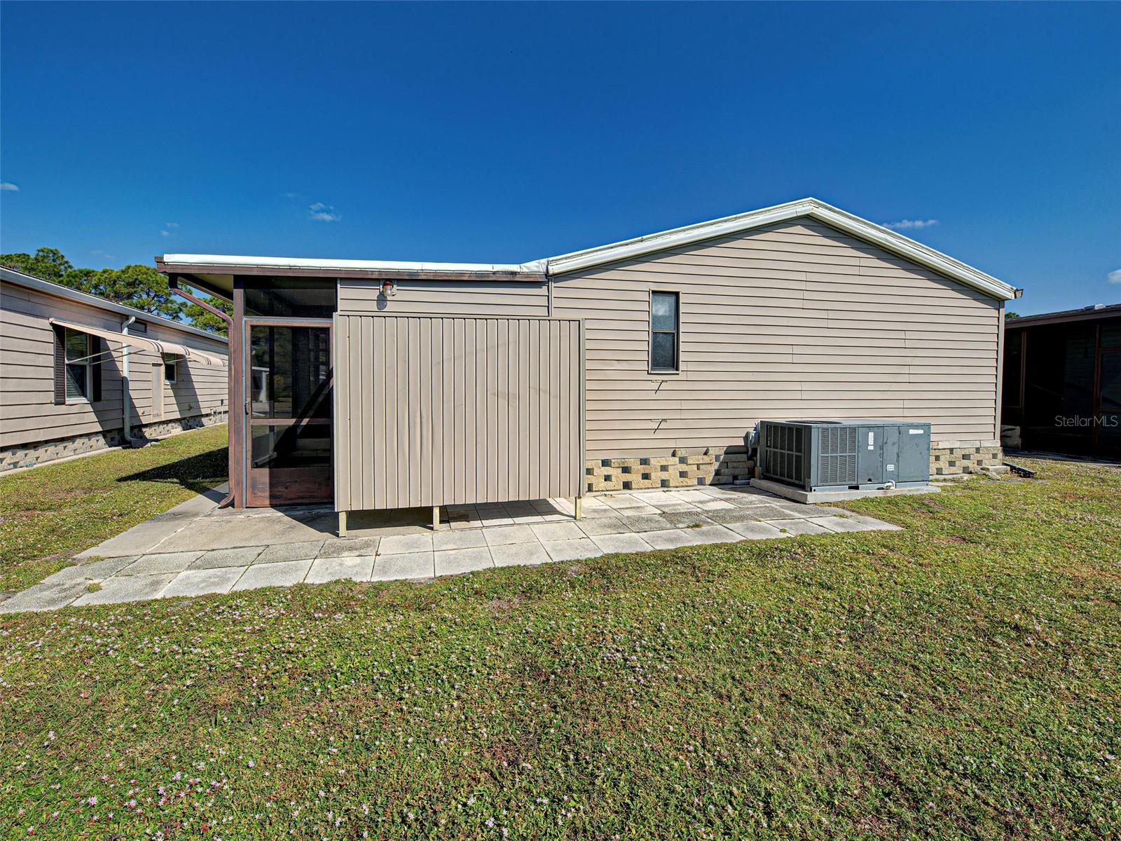 Image 10 of 64 For 137 Fiji Circle