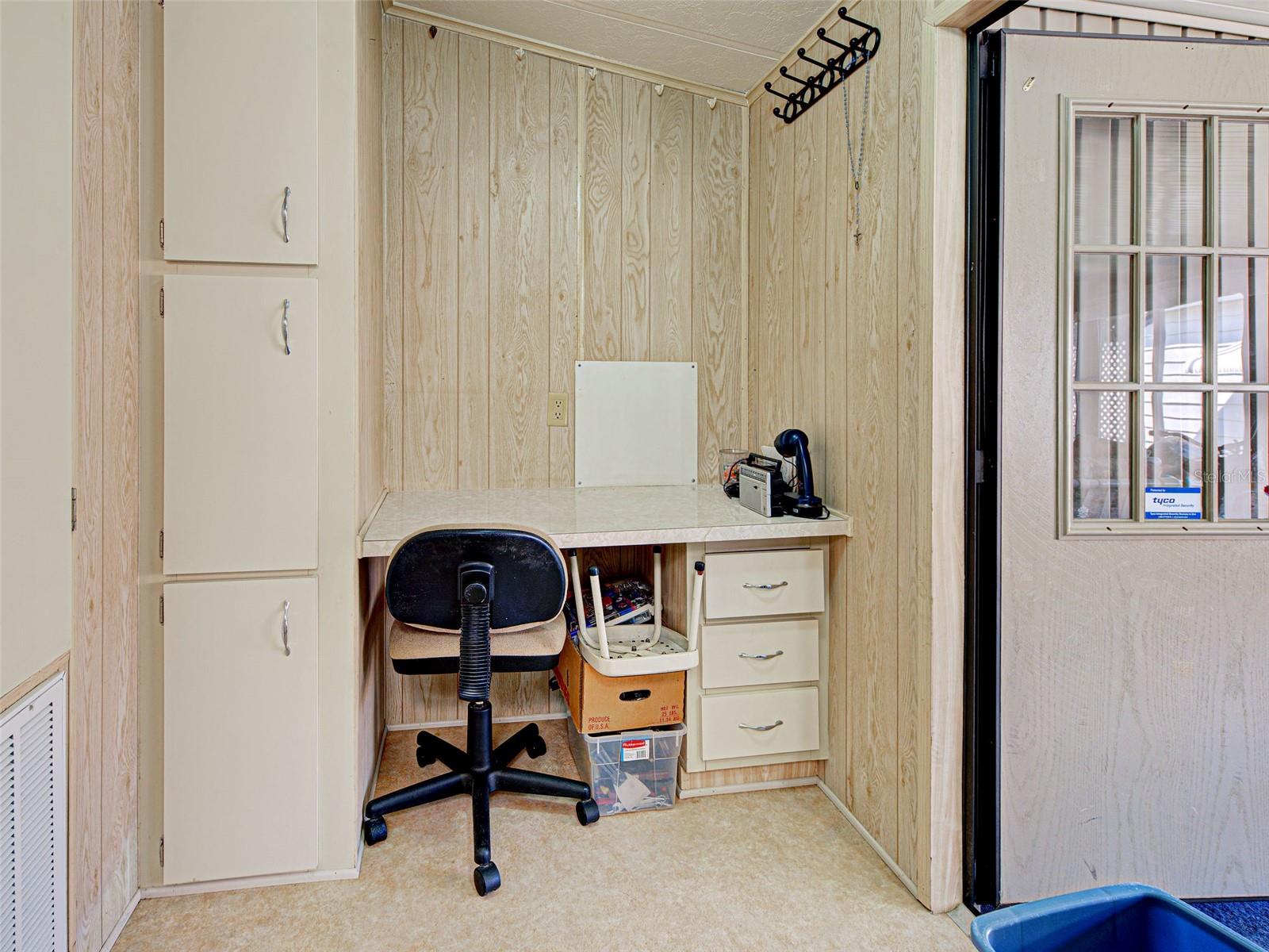 Image 20 of 64 For 137 Fiji Circle