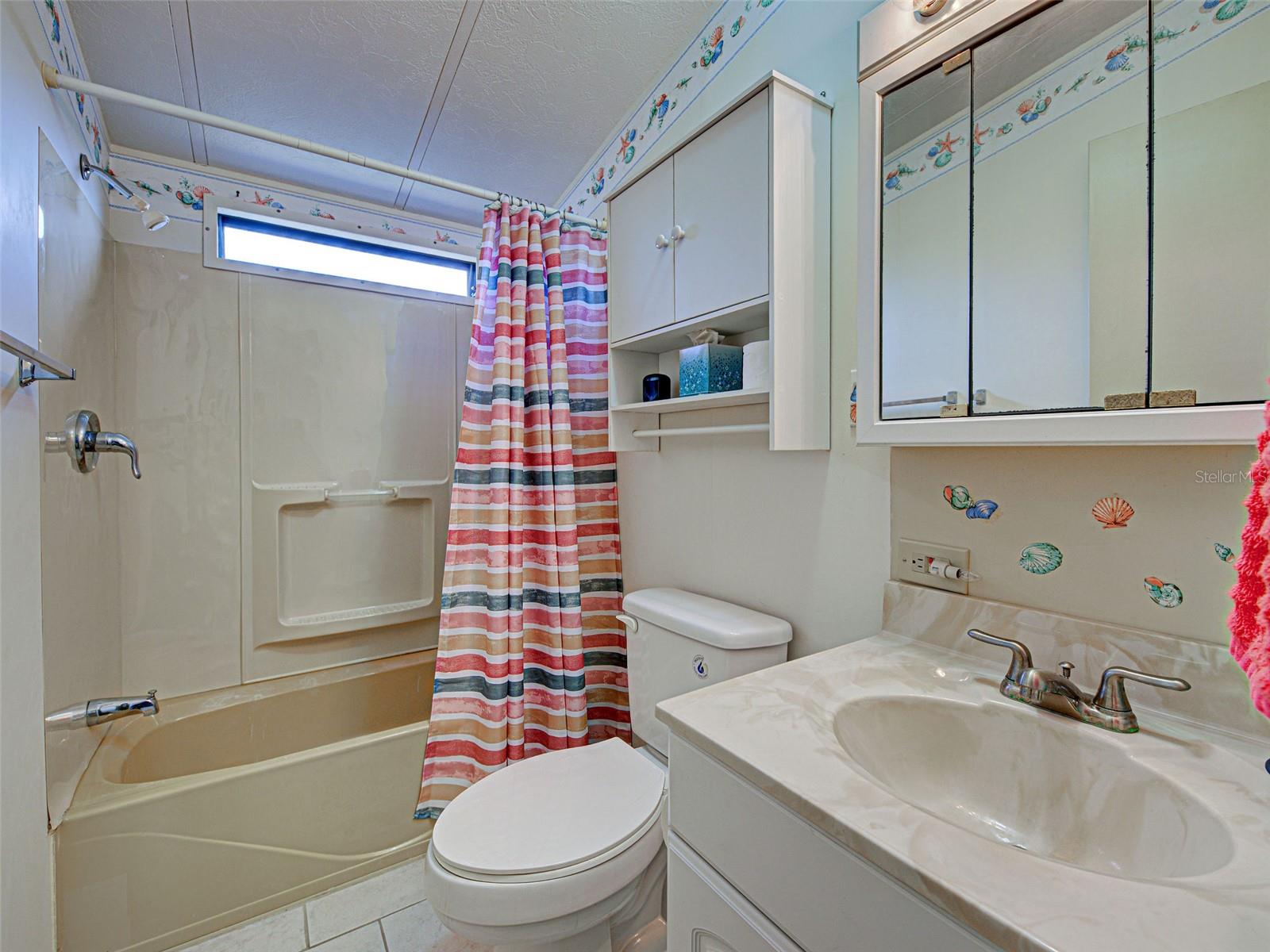 Image 37 of 64 For 137 Fiji Circle