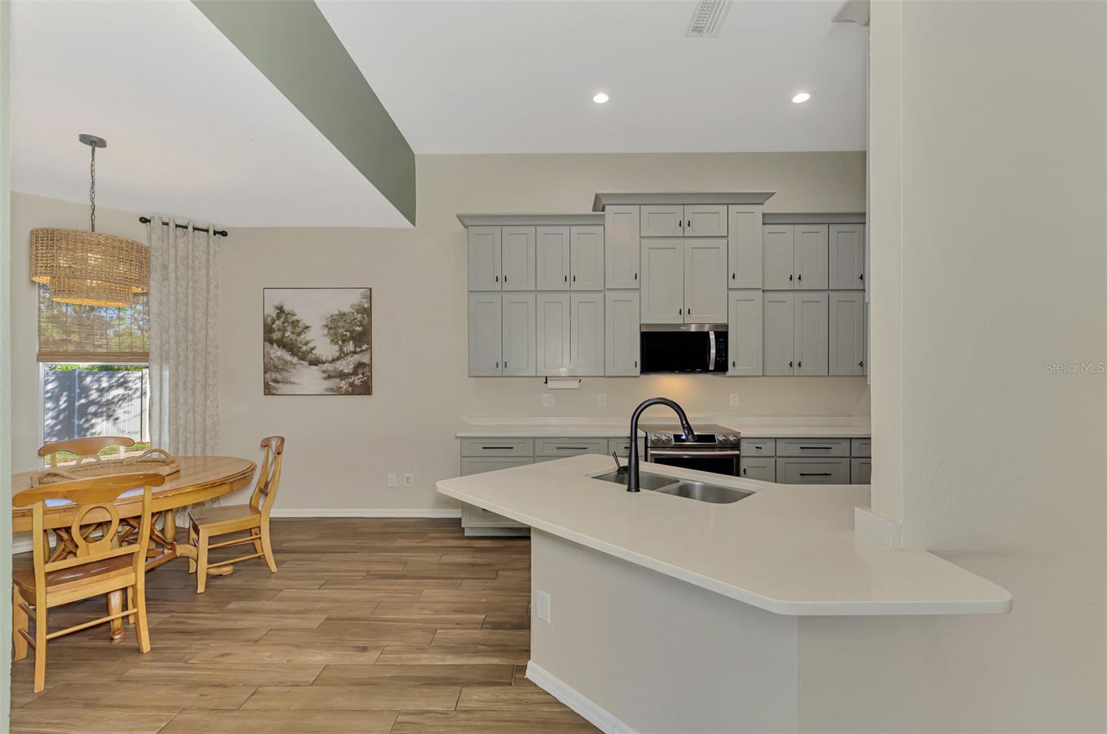 Image 11 of 49 For 9275 Waldrep Street