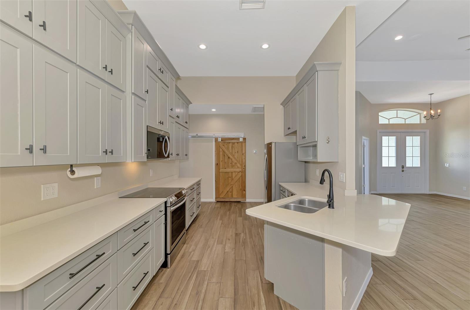 Image 14 of 49 For 9275 Waldrep Street