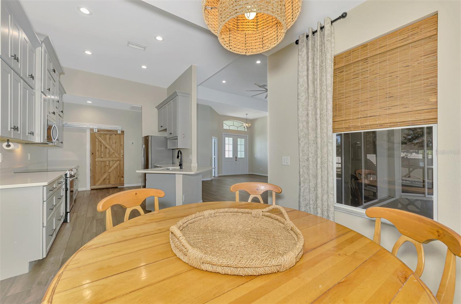 Image 22 of 49 For 9275 Waldrep Street