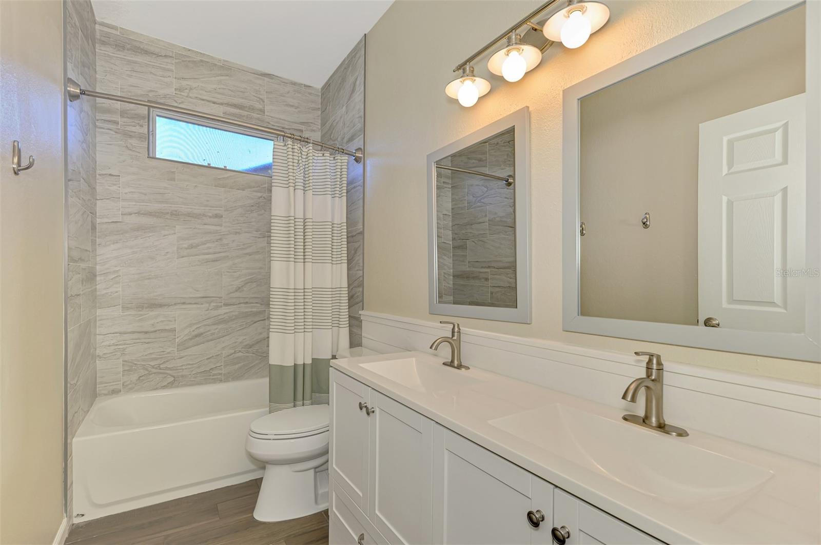 Image 32 of 49 For 9275 Waldrep Street