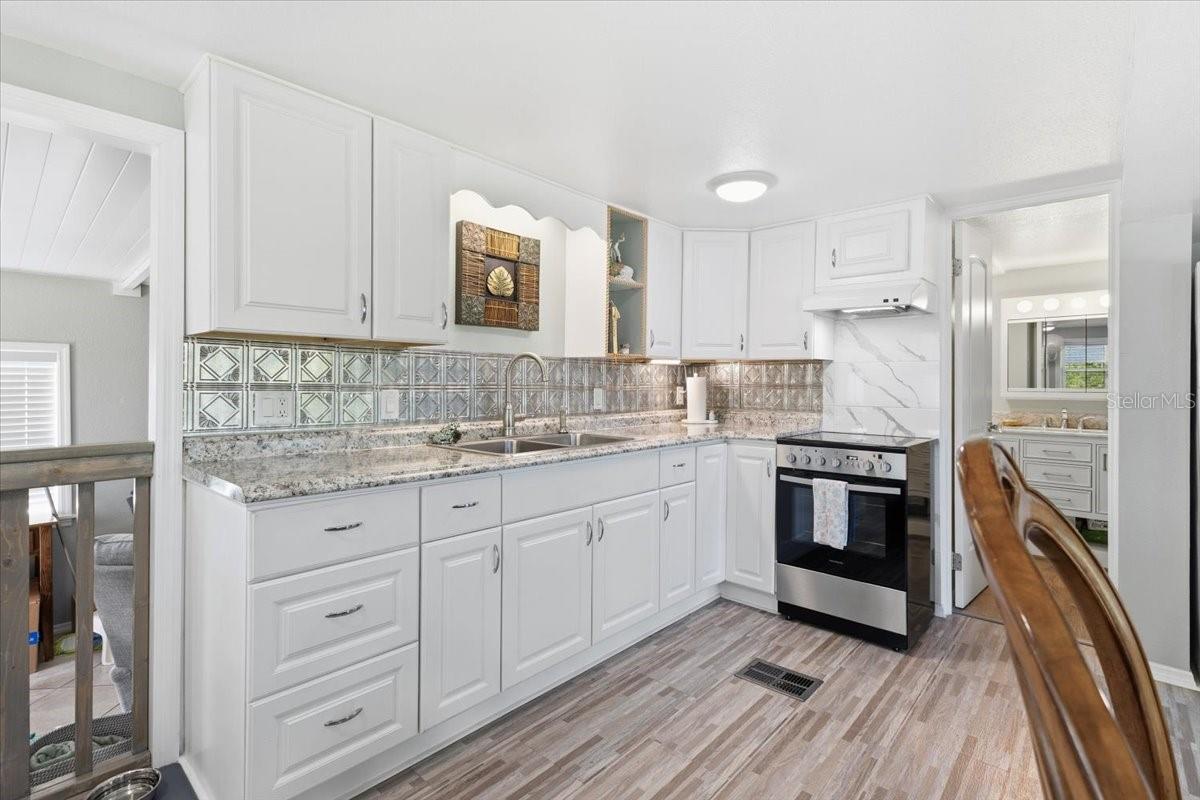 Image 13 of 46 For 1475 Flamingo Drive 346