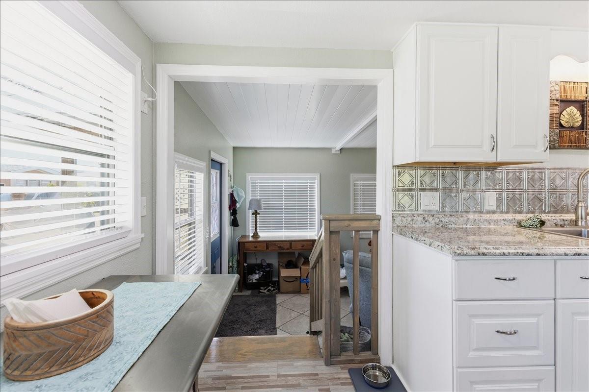 Image 14 of 46 For 1475 Flamingo Drive 346