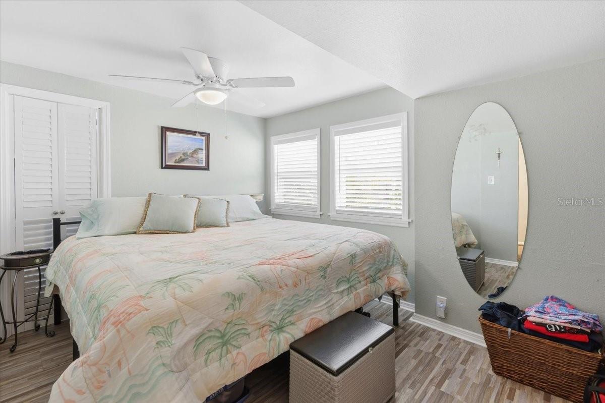 Image 16 of 46 For 1475 Flamingo Drive 346