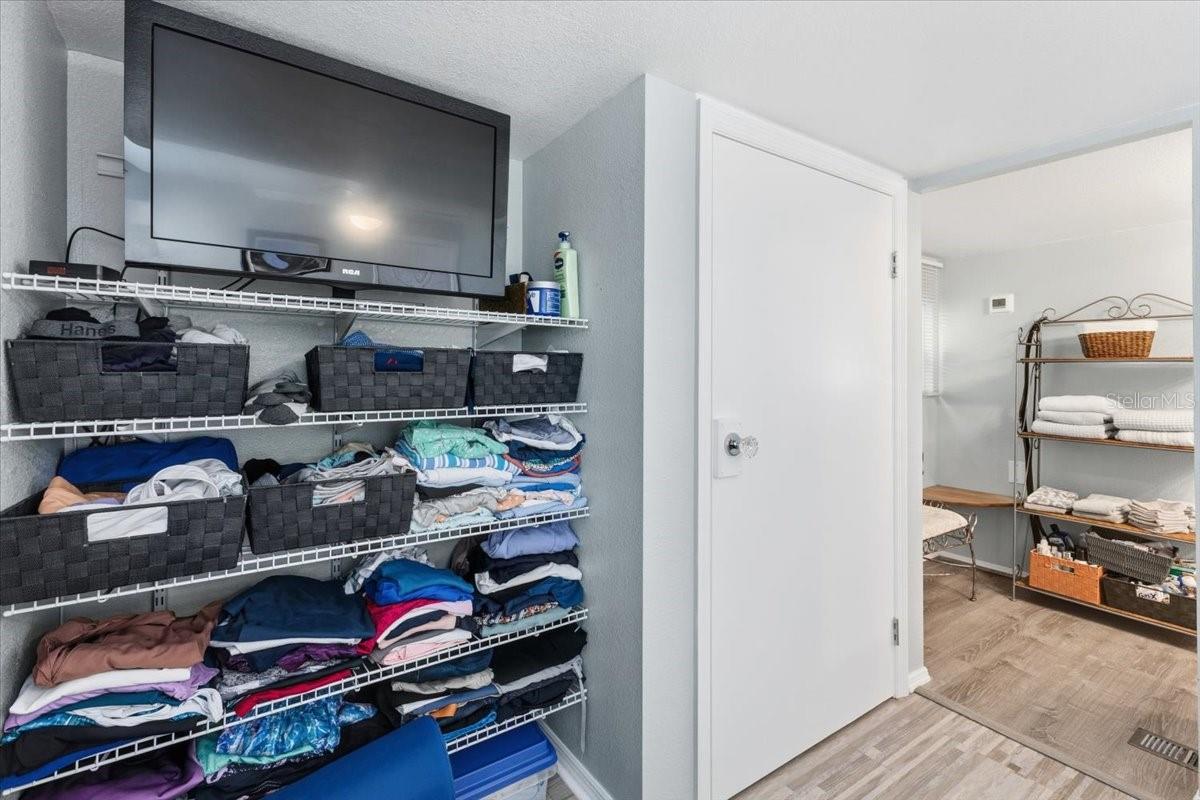 Image 17 of 46 For 1475 Flamingo Drive 346