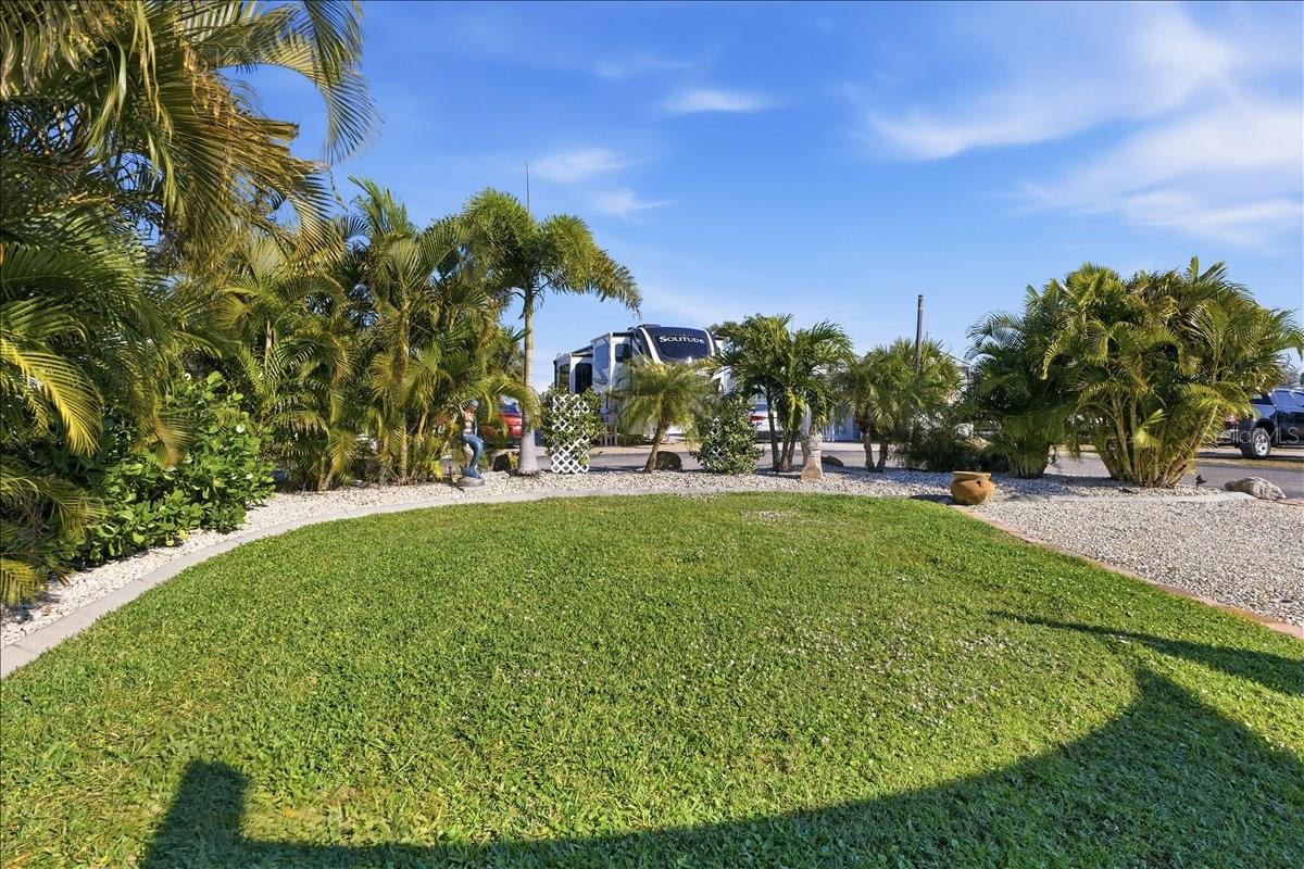 Image 28 of 46 For 1475 Flamingo Drive 346