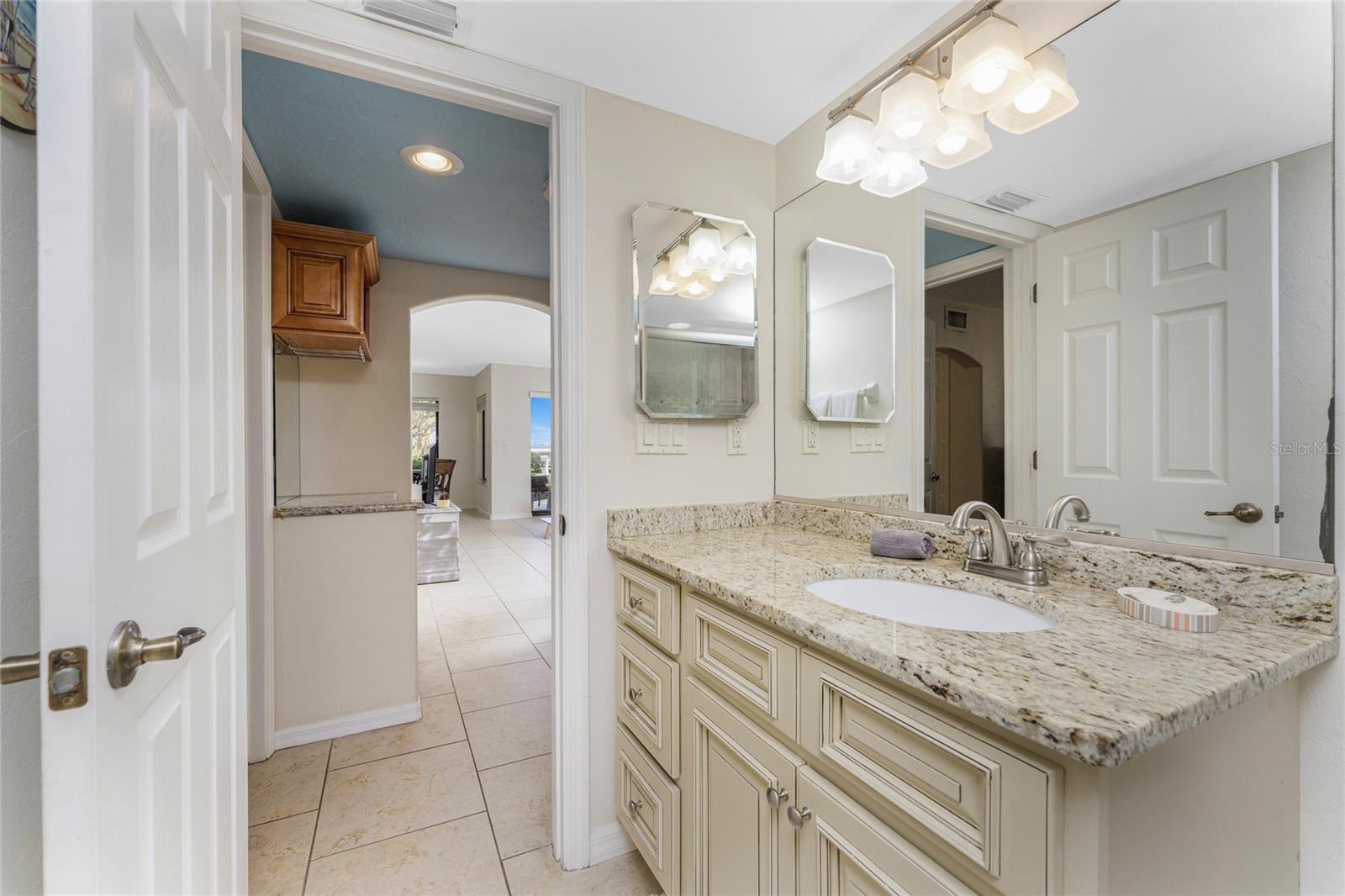 Image 27 of 52 For 2955 Beach Road A415