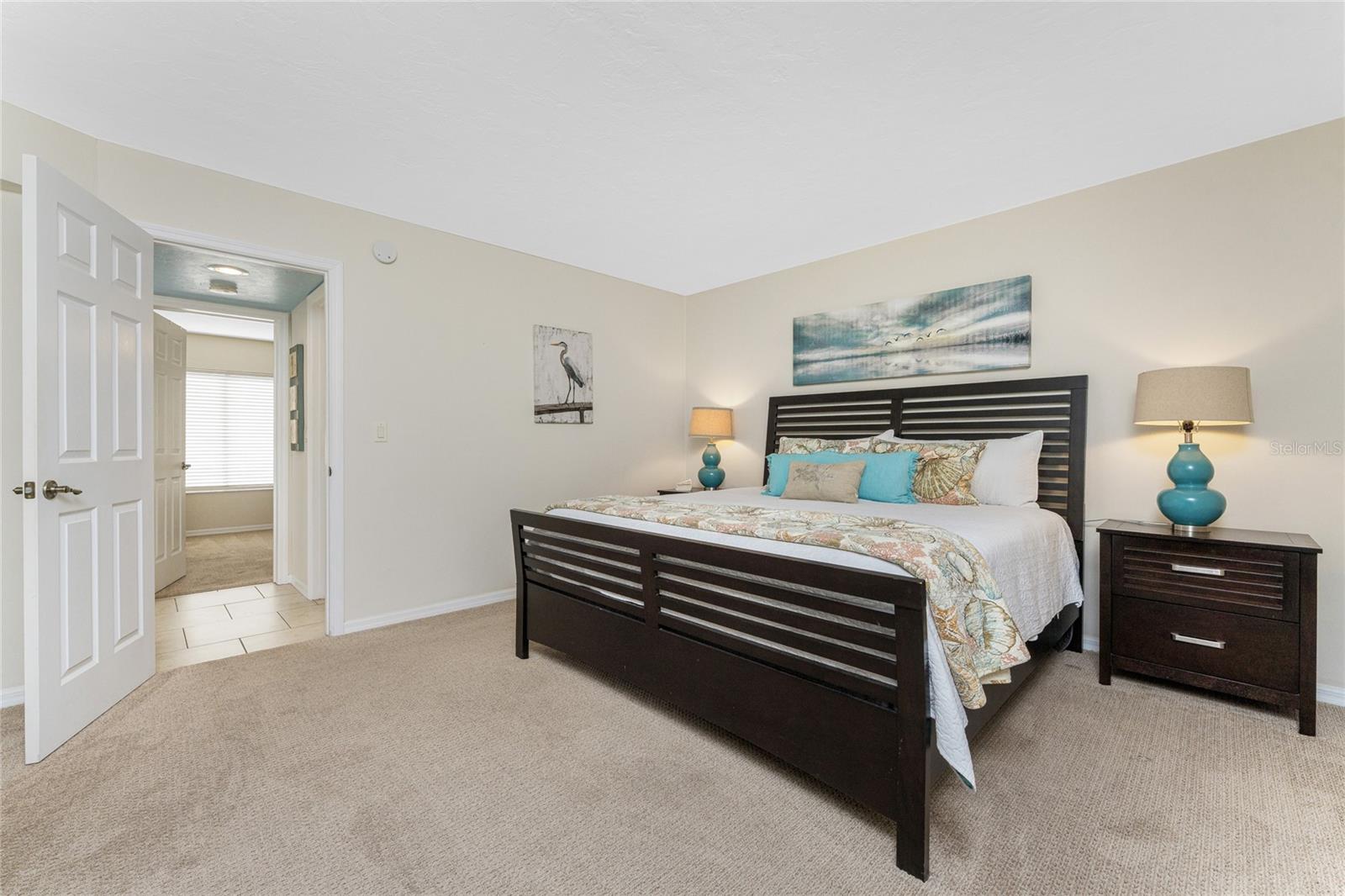 Image 30 of 52 For 2955 Beach Road A415