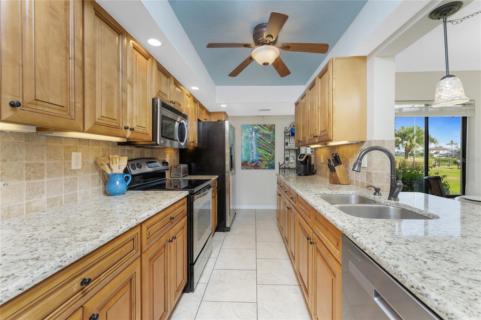 Image 6 of 52 For 2955 Beach Road A415