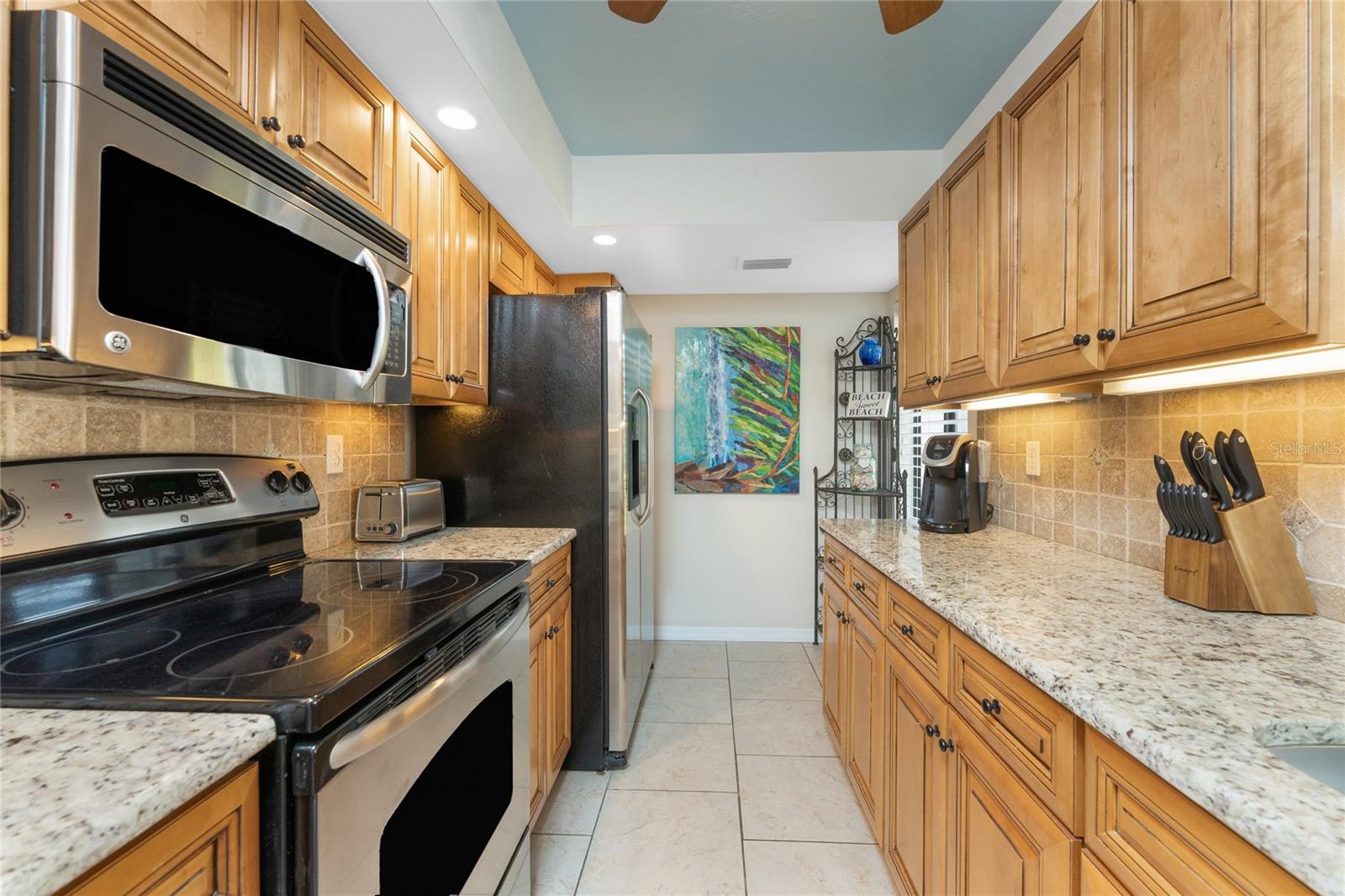 Image 8 of 52 For 2955 Beach Road A415