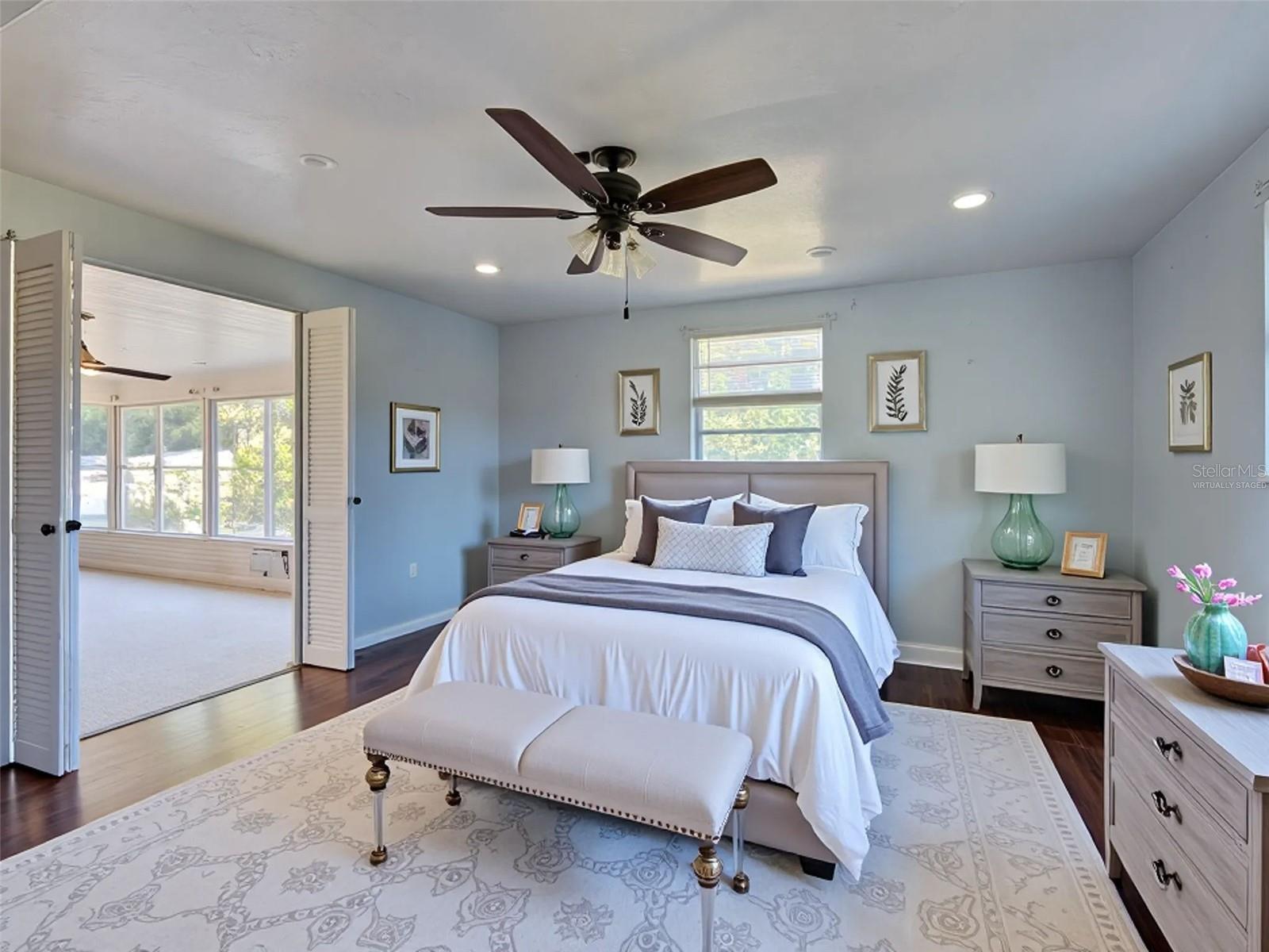 Image 33 of 52 For 5984 Diana Road