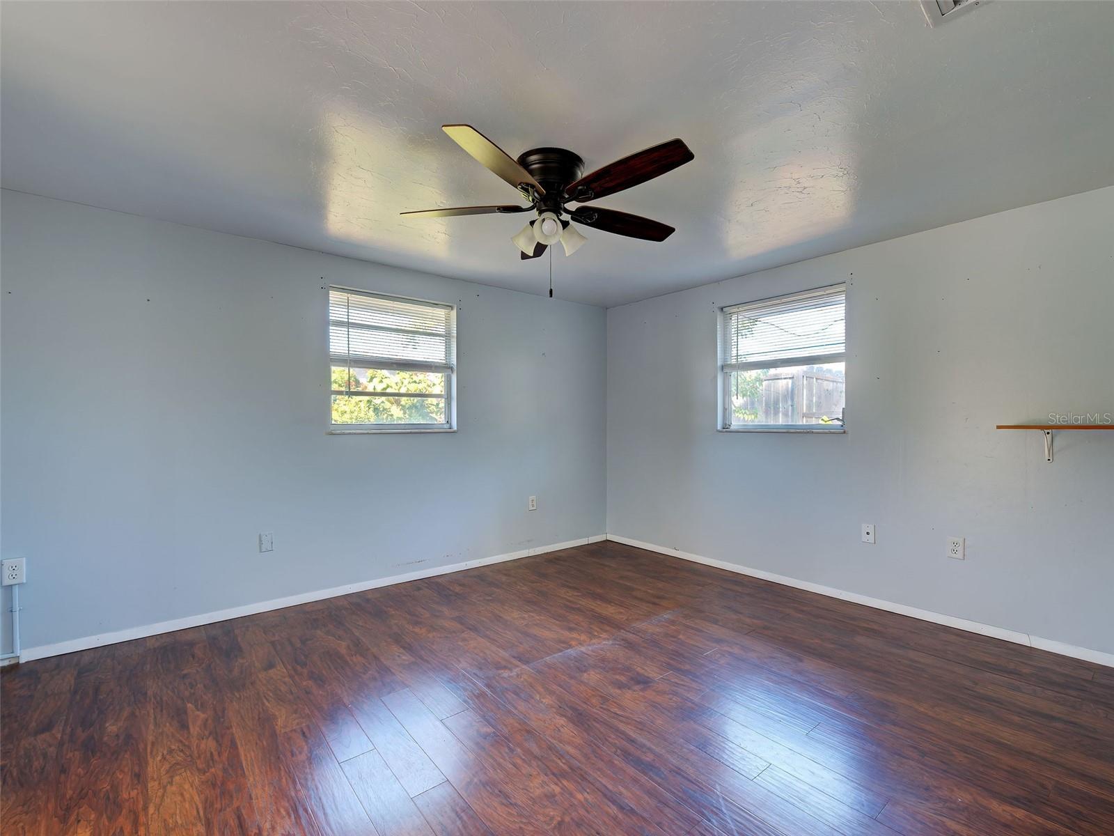 Image 34 of 52 For 5984 Diana Road