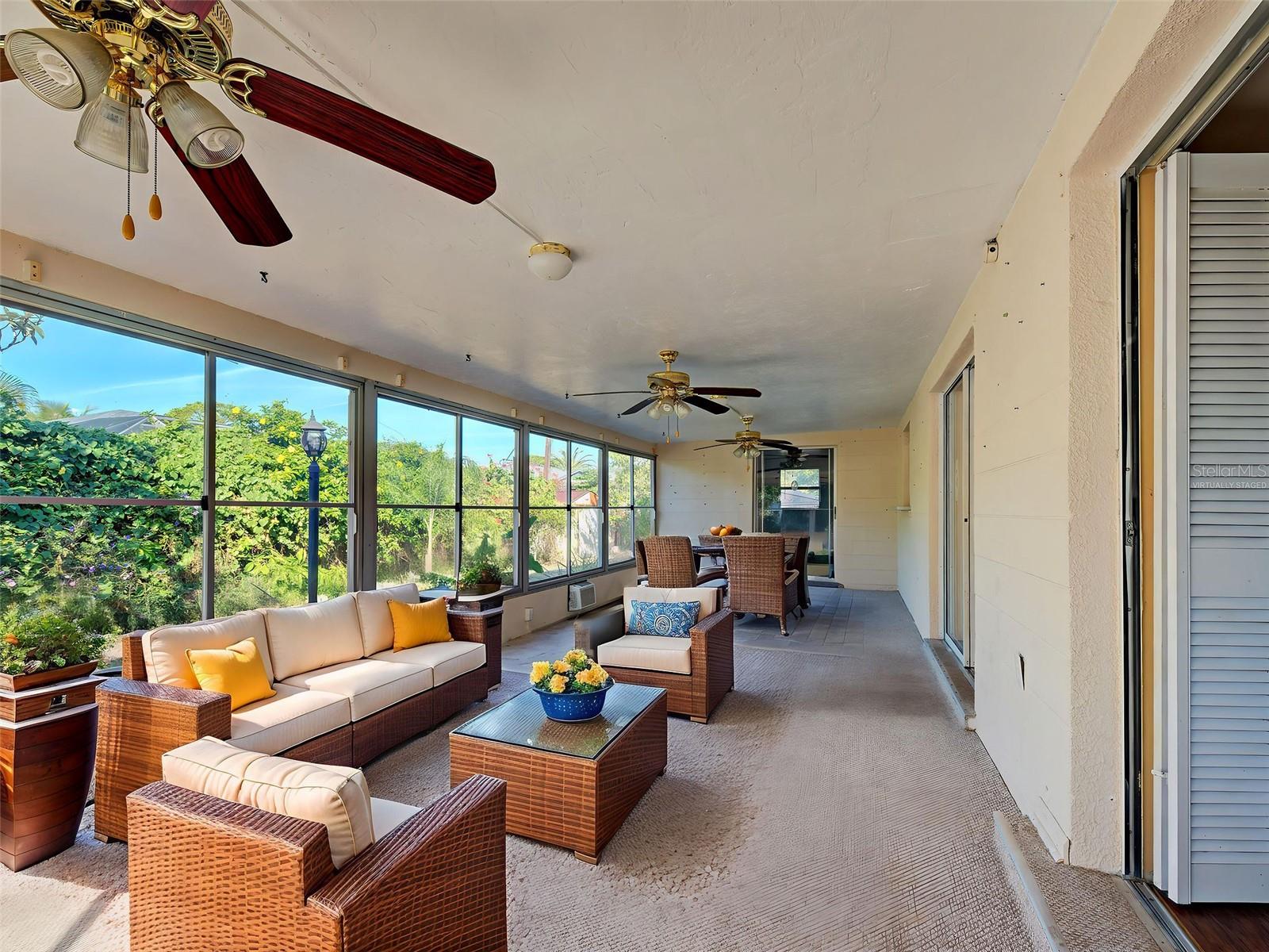 Image 38 of 52 For 5984 Diana Road