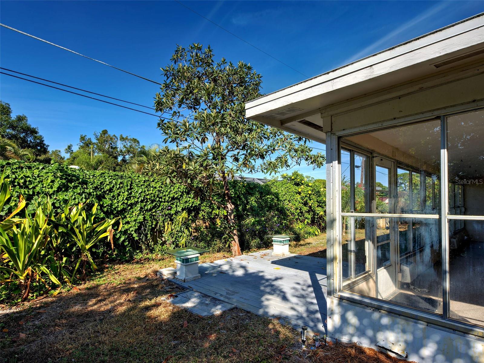 Image 45 of 52 For 5984 Diana Road