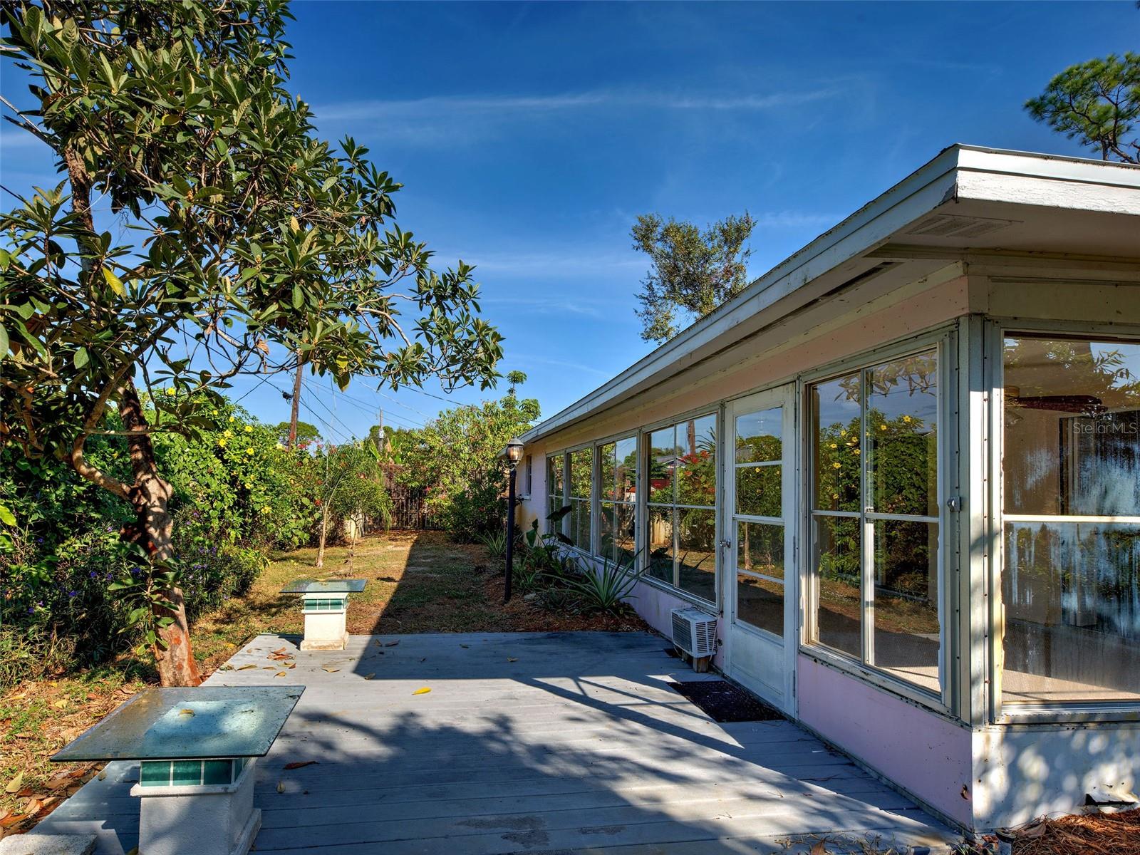 Image 46 of 52 For 5984 Diana Road