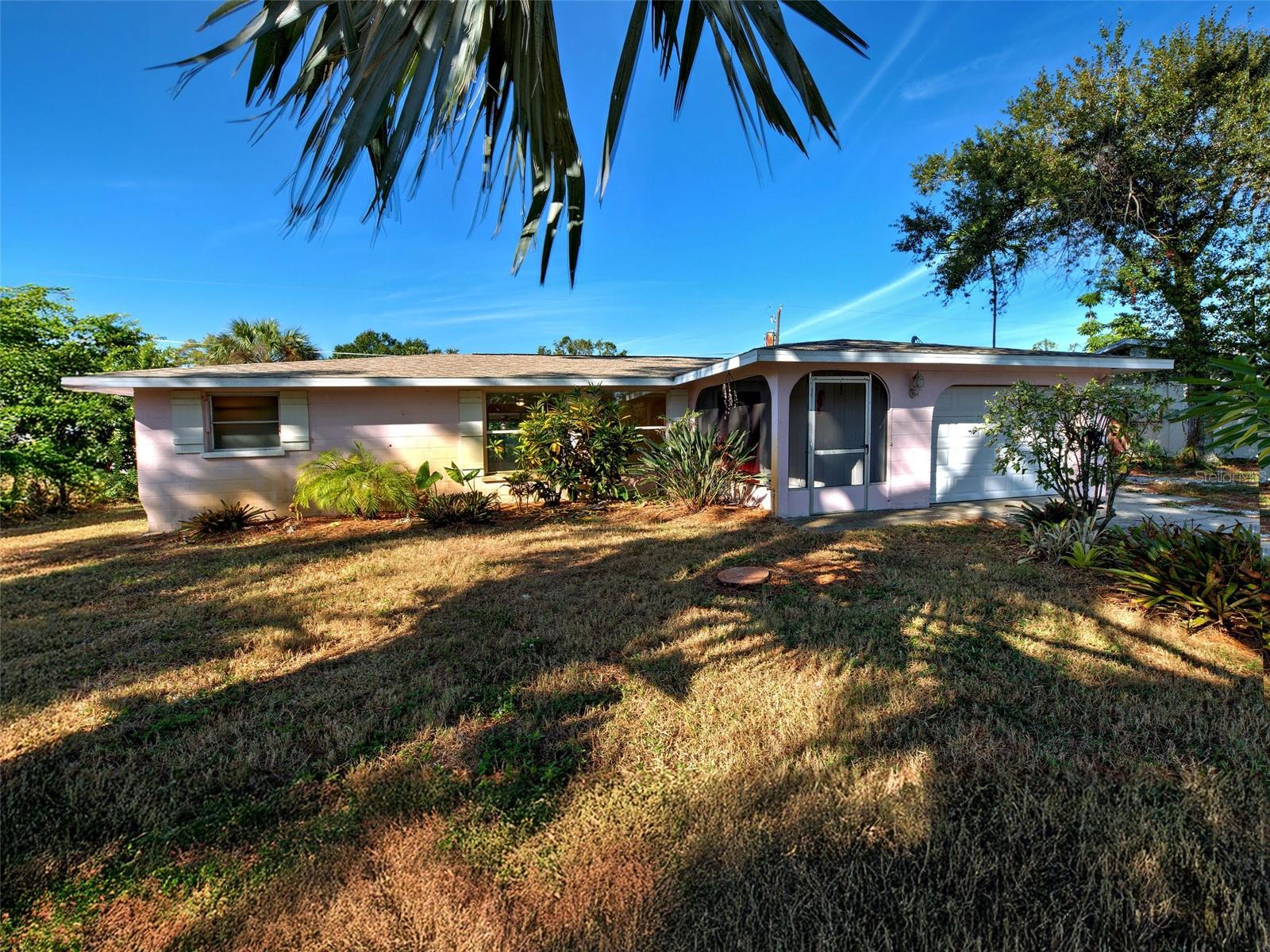 Image 6 of 52 For 5984 Diana Road