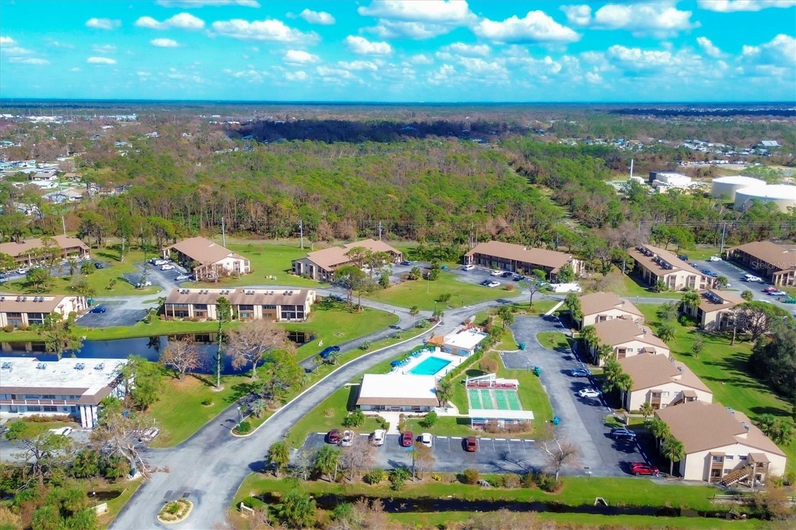 Image 17 of 21 For 12 Quails Run Boulevard 7