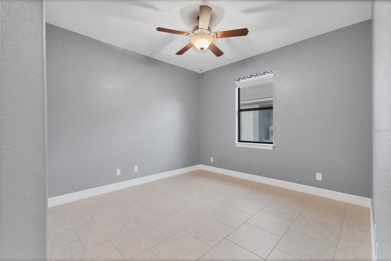Image 17 of 64 For 9244 Hialeah Terrace