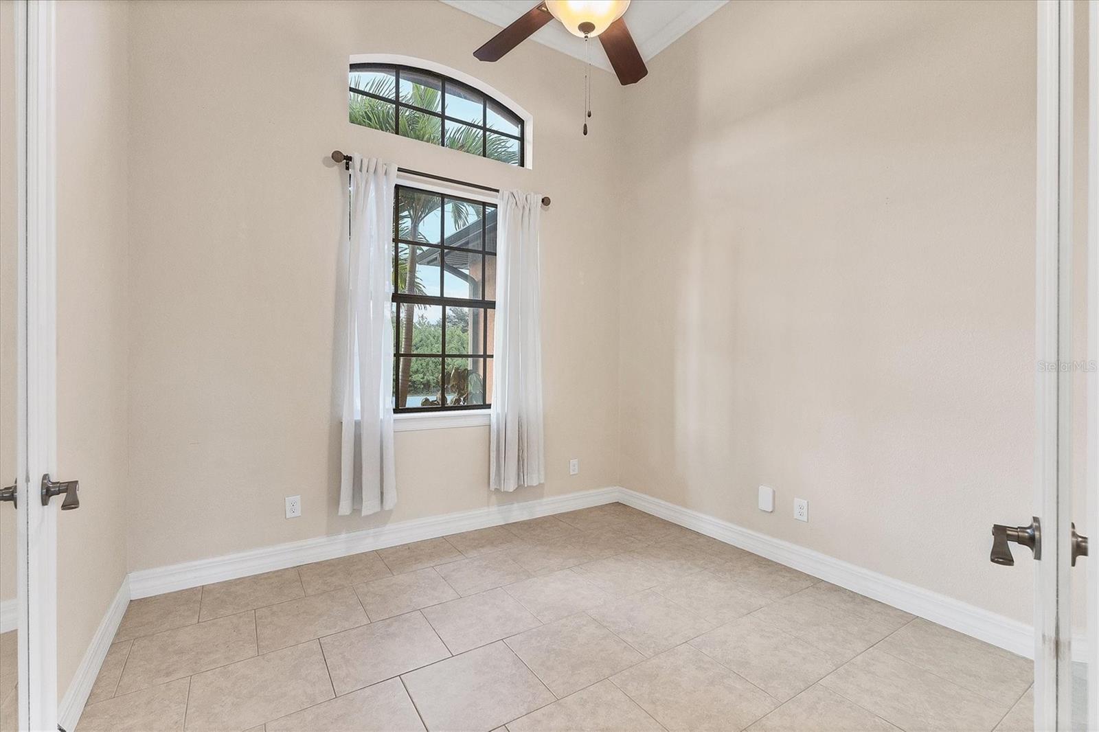 Image 21 of 64 For 9244 Hialeah Terrace