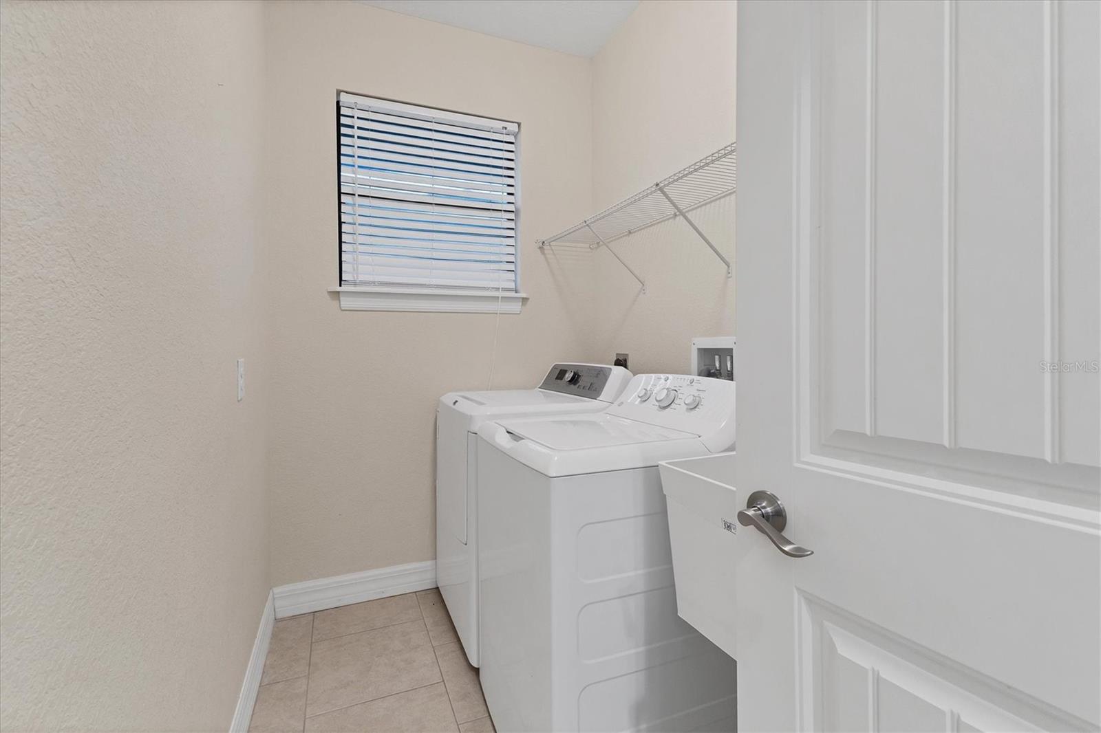 Image 23 of 64 For 9244 Hialeah Terrace