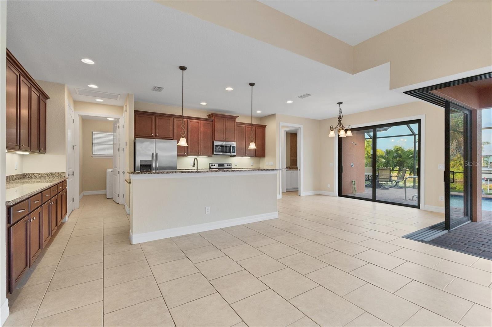Image 5 of 64 For 9244 Hialeah Terrace