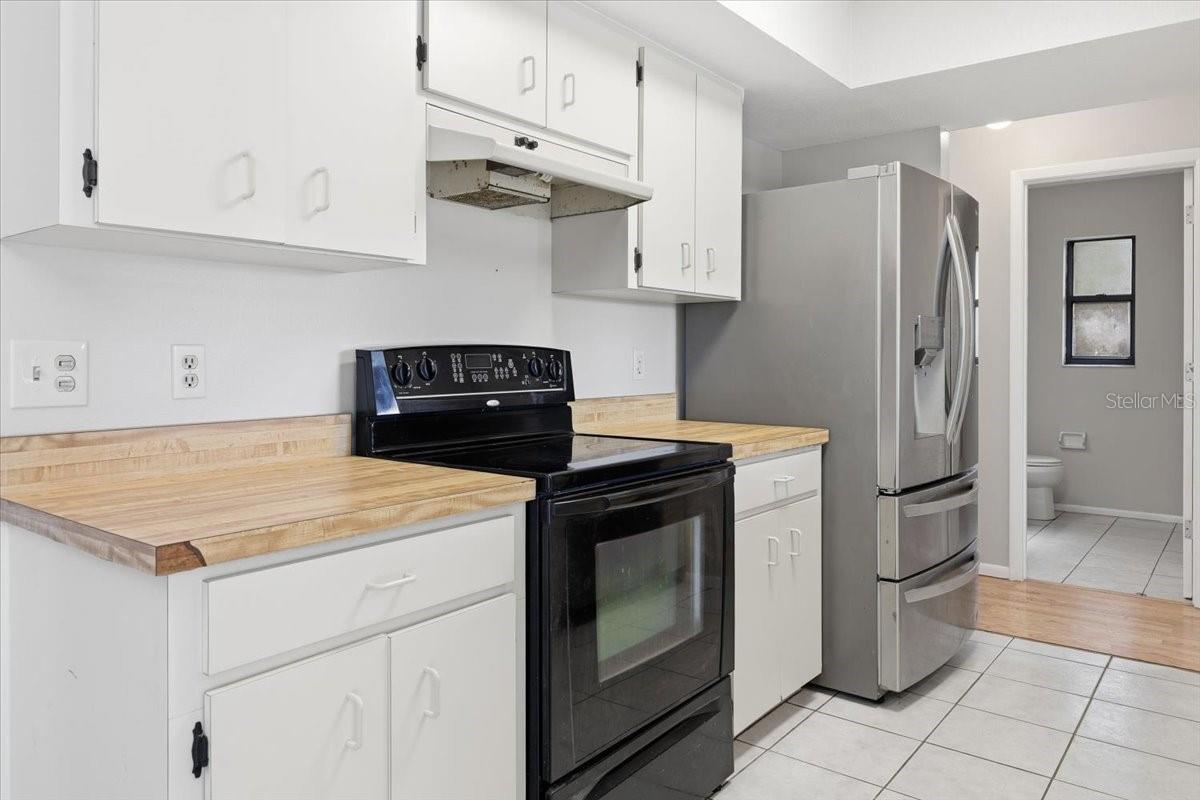 Image 8 of 26 For 7047 Halifax Street