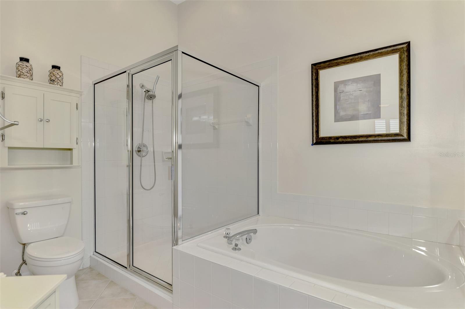 Image 28 of 81 For 3303 Grand Vista Court 201