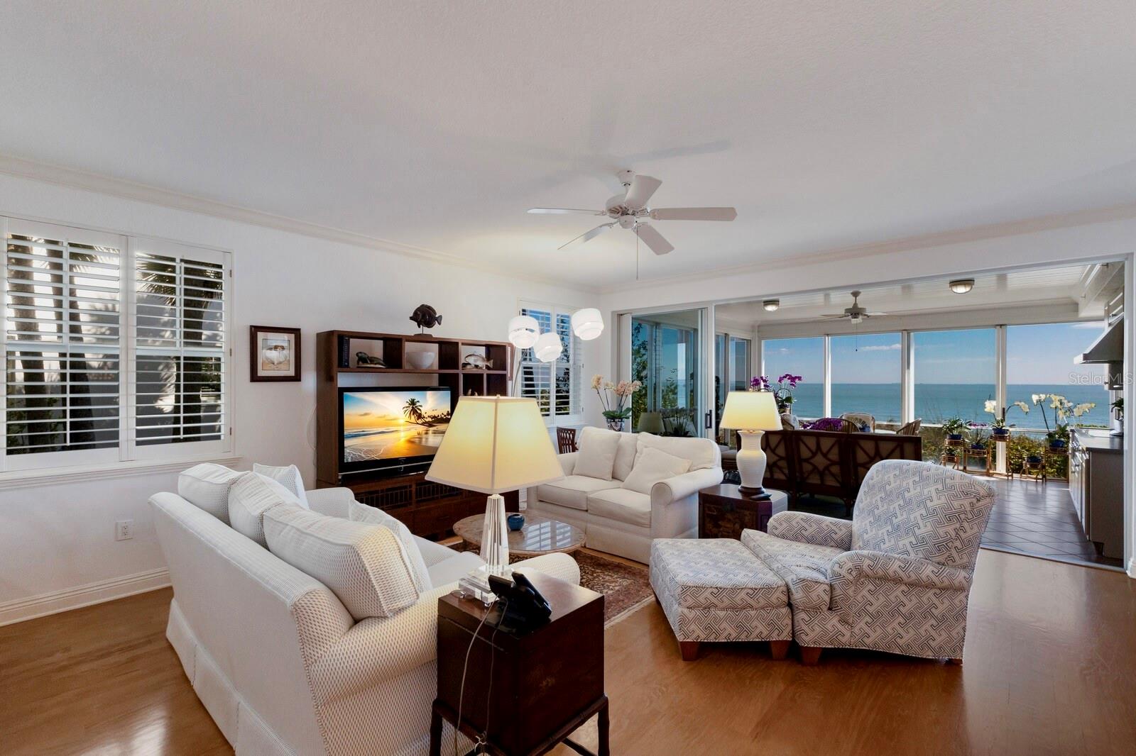 Image 13 of 79 For 831 Harborshore Drive 1