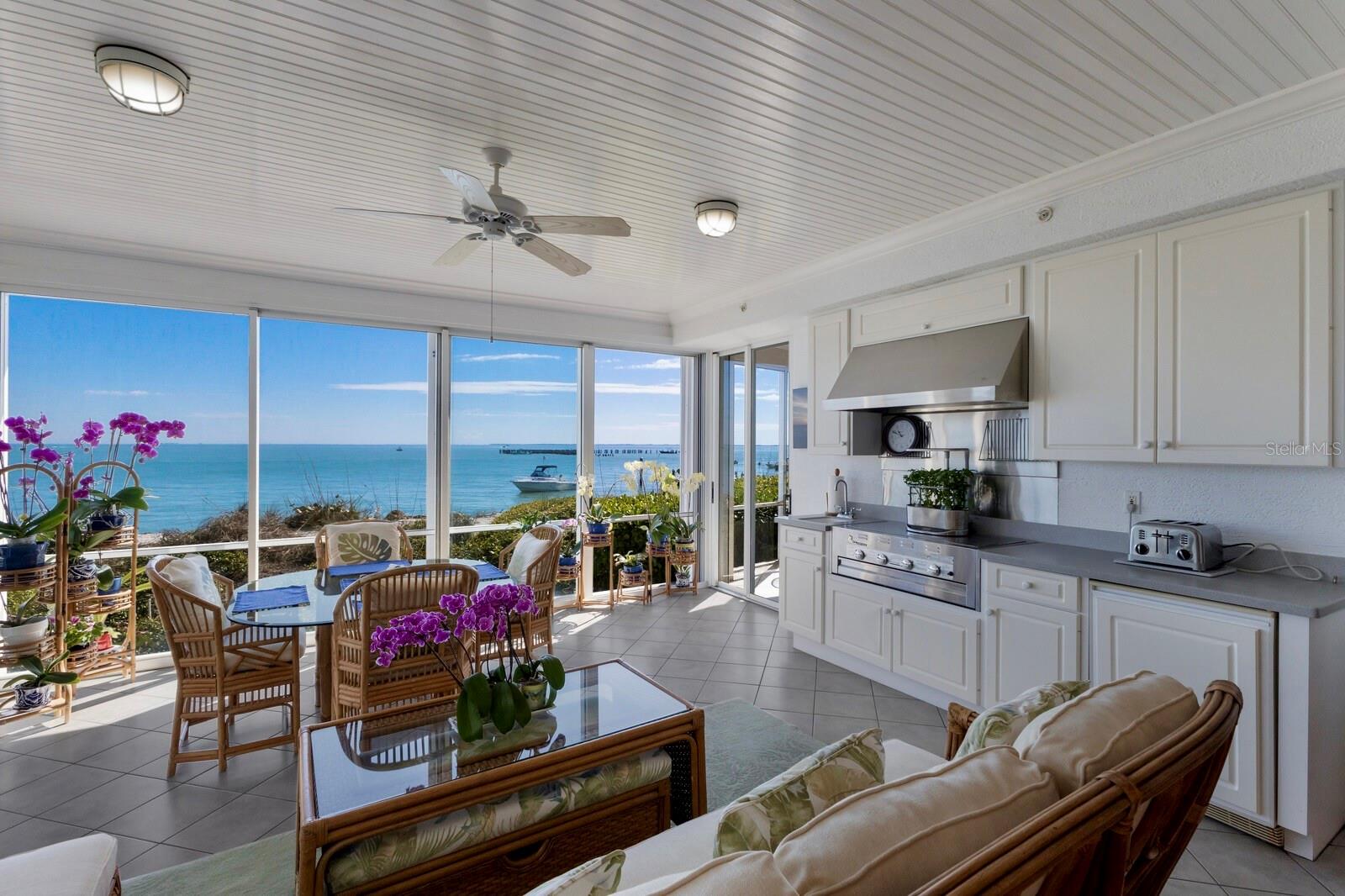 Image 17 of 79 For 831 Harborshore Drive 1