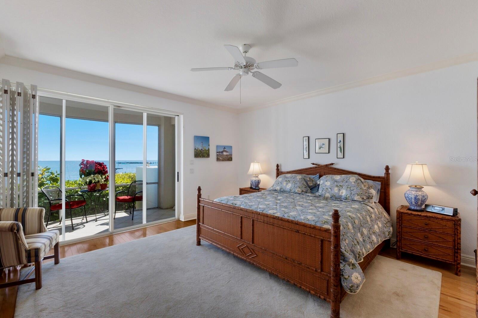 Image 21 of 79 For 831 Harborshore Drive 1