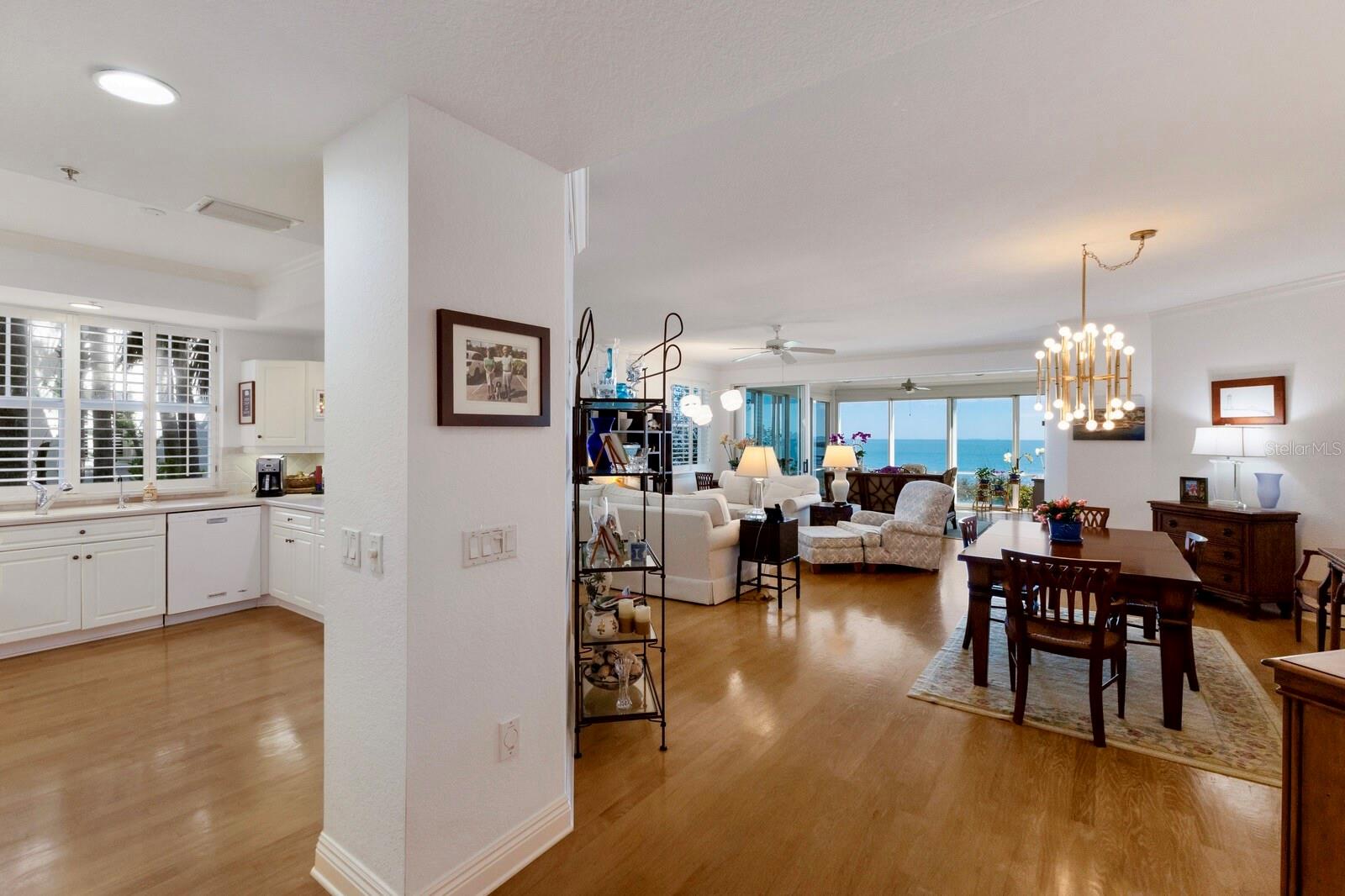 Image 8 of 79 For 831 Harborshore Drive 1