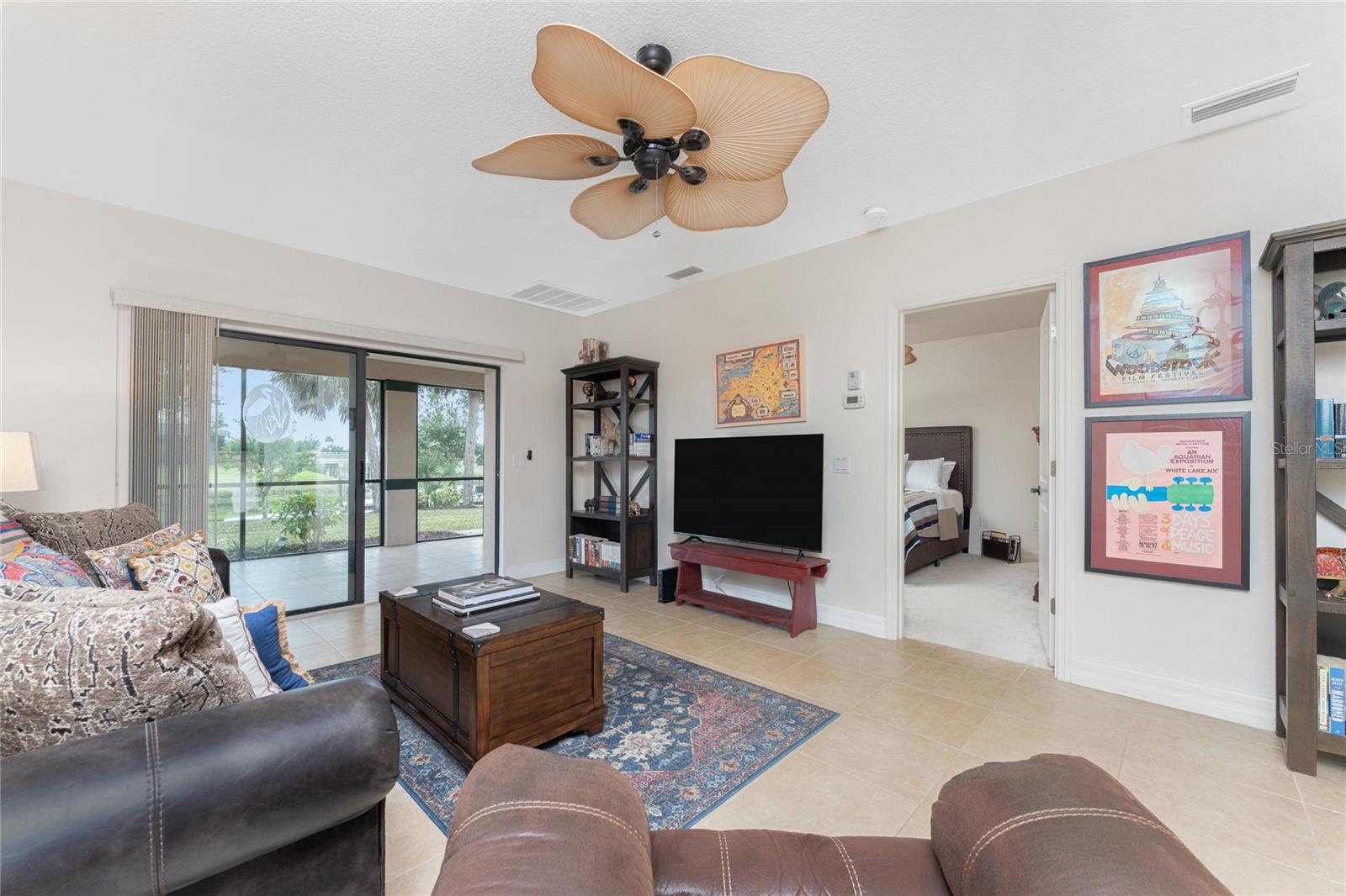 Image 15 of 58 For 352 Boundary Boulevard 352l