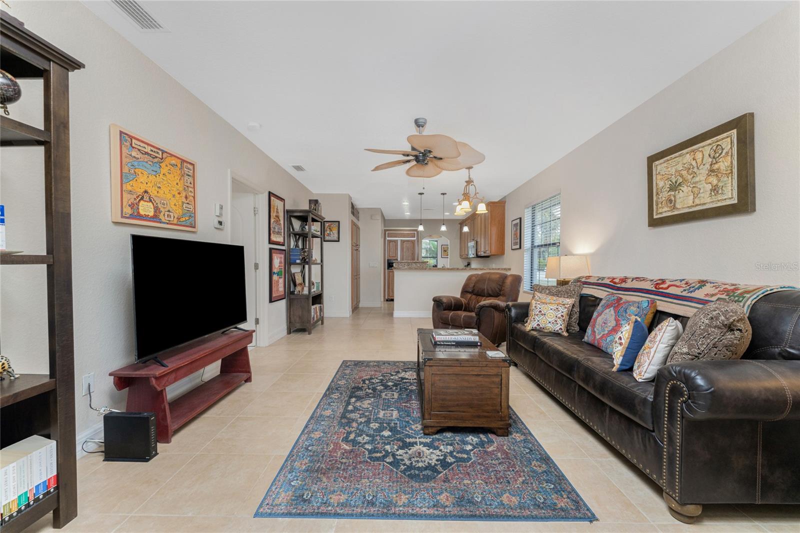 Image 20 of 58 For 352 Boundary Boulevard 352l