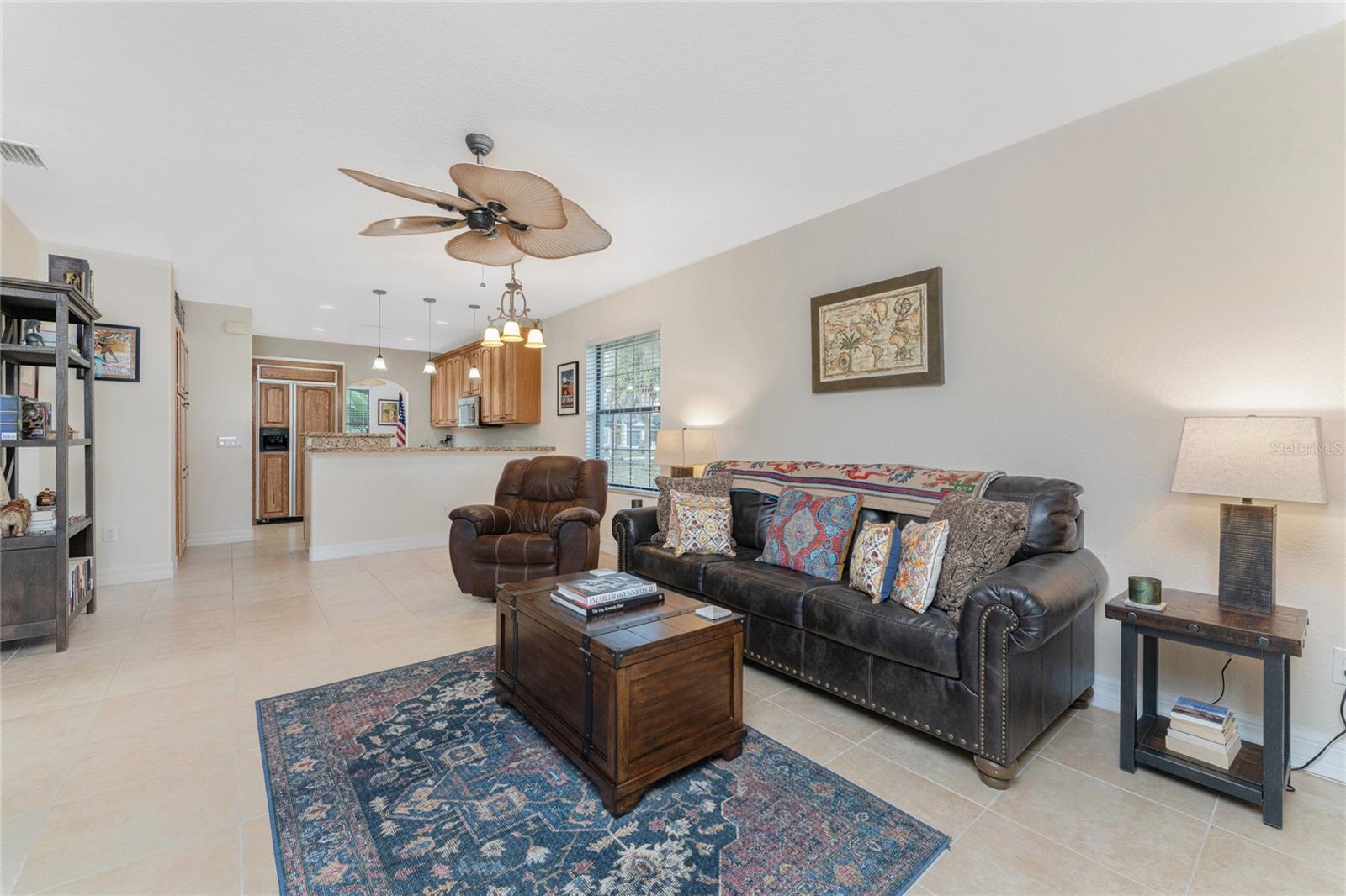 Image 21 of 58 For 352 Boundary Boulevard 352l