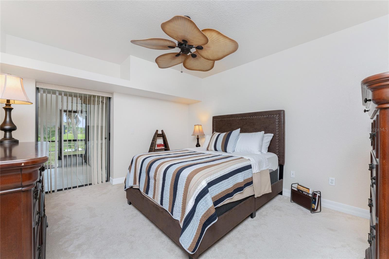 Image 24 of 58 For 352 Boundary Boulevard 352l