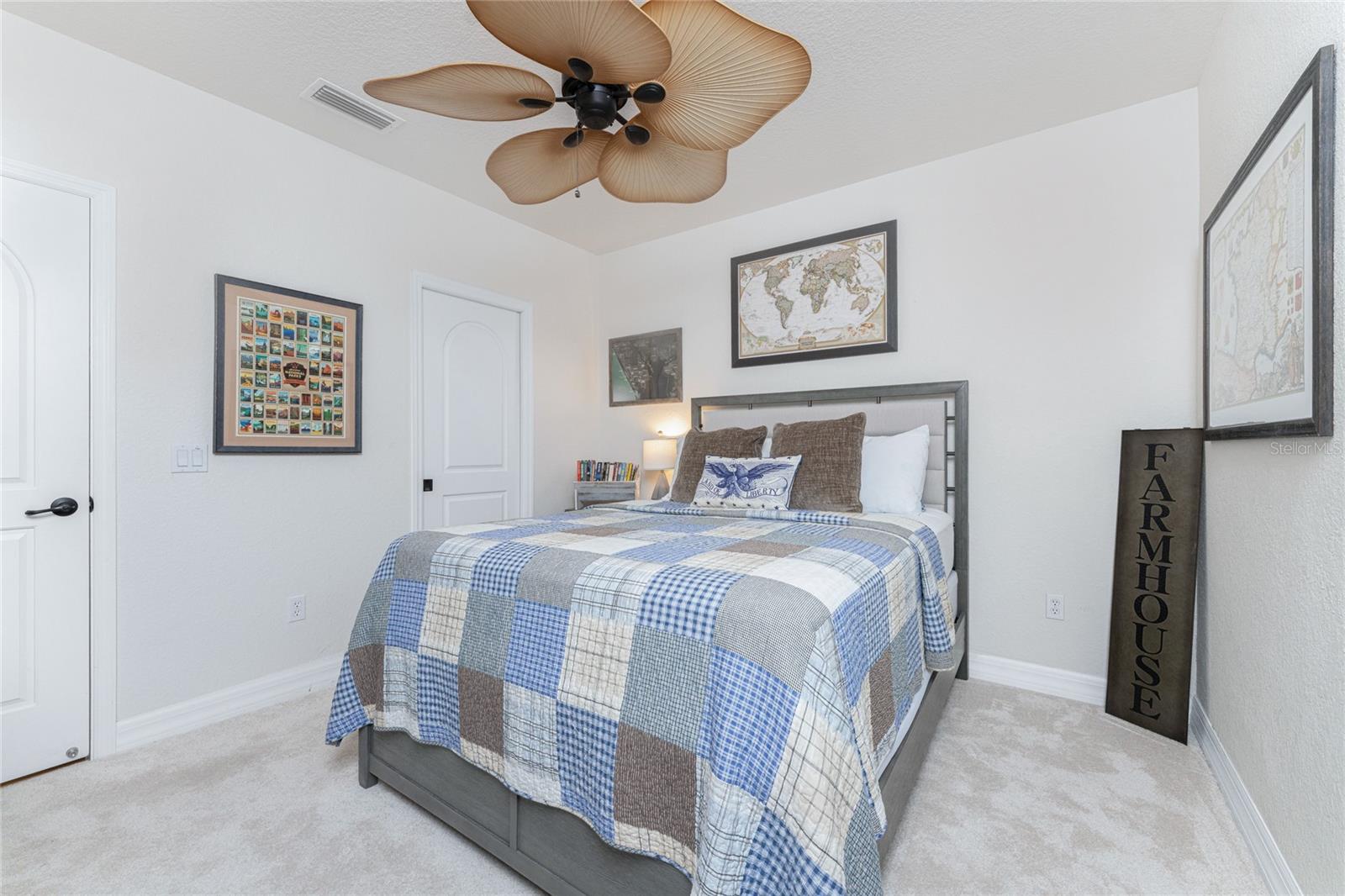 Image 31 of 58 For 352 Boundary Boulevard 352l