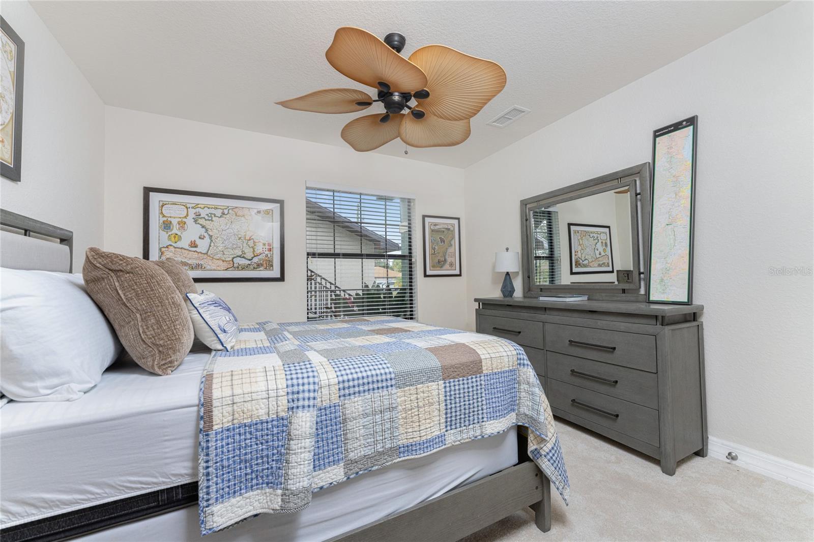 Image 32 of 58 For 352 Boundary Boulevard 352l