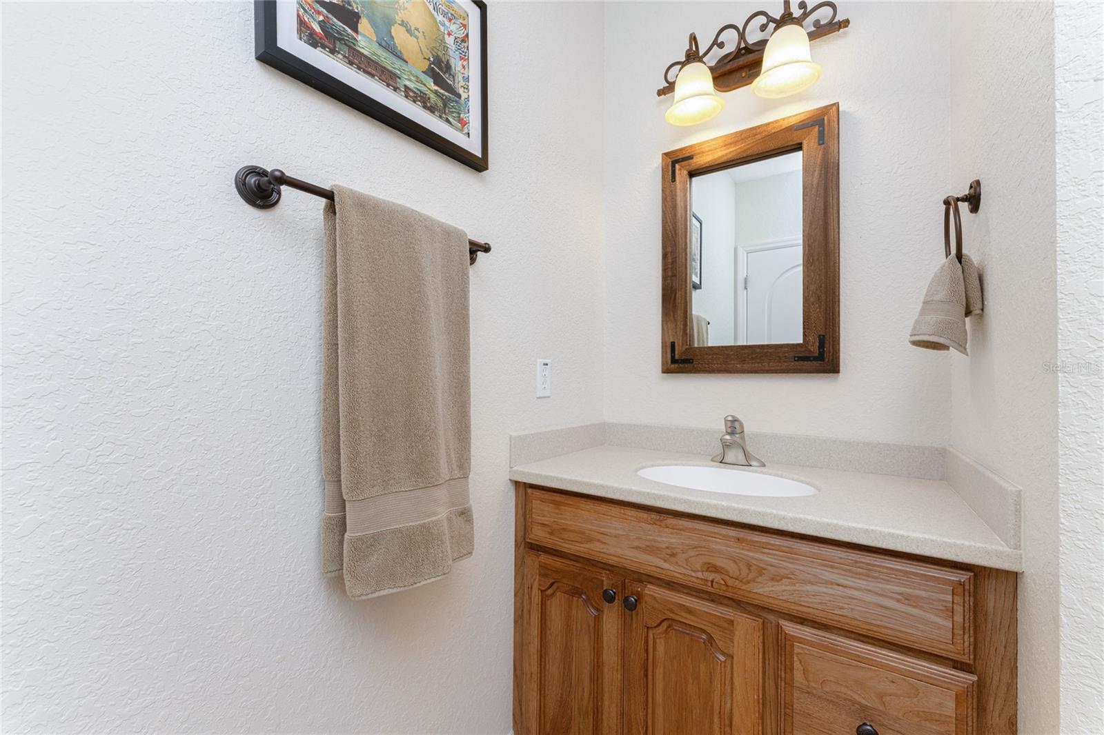 Image 35 of 58 For 352 Boundary Boulevard 352l