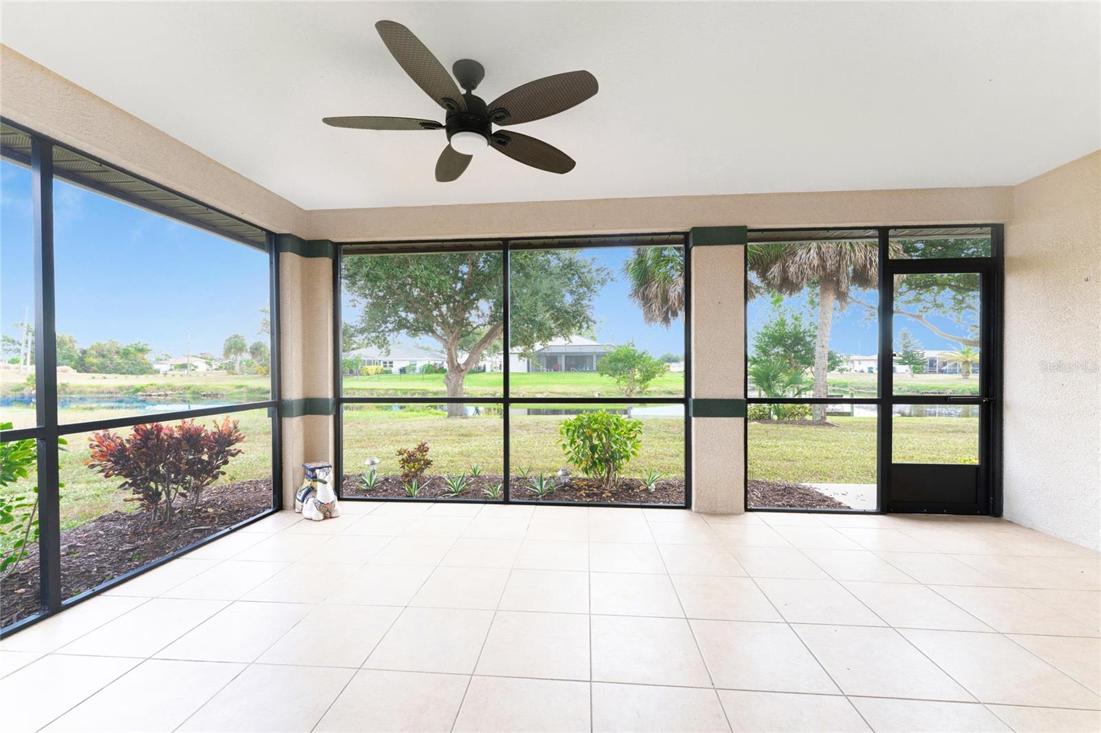 Image 4 of 58 For 352 Boundary Boulevard 352l