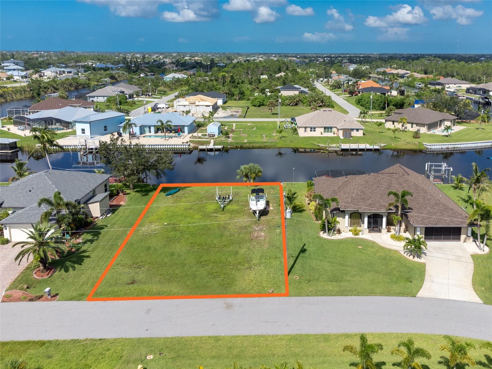 Image 5 of 7 For 15666 Stuart Circle