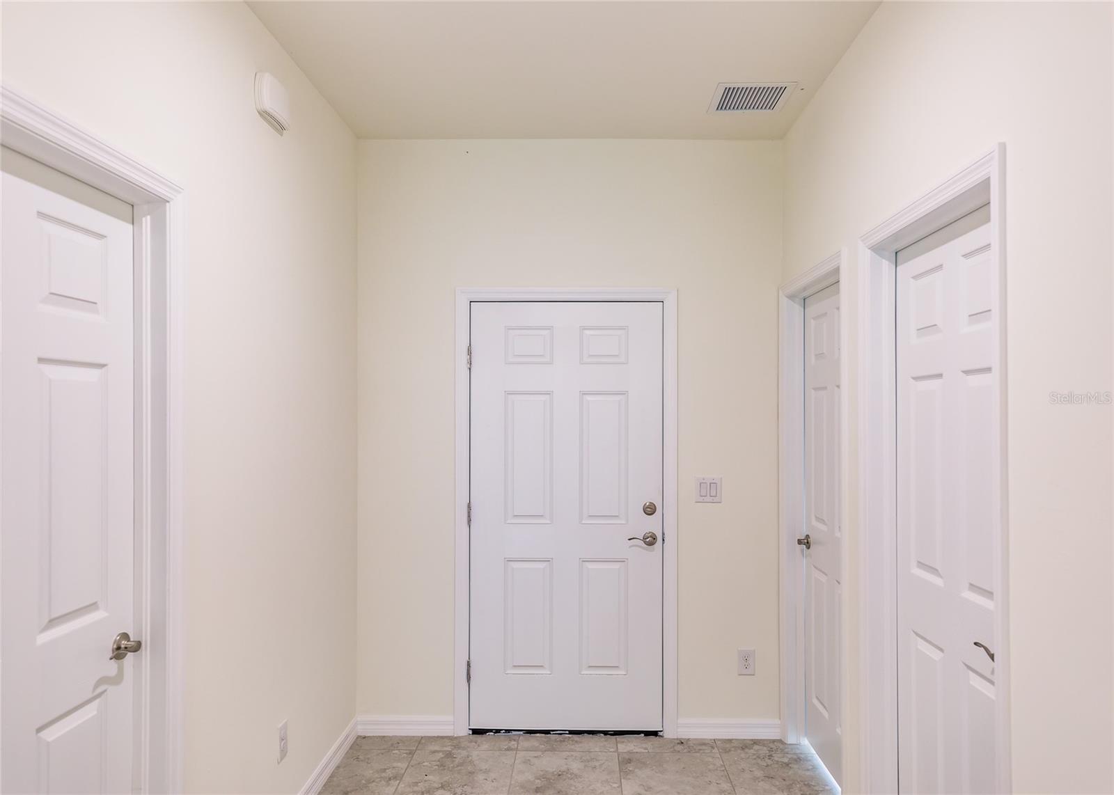 Image 2 of 19 For 1174 Navigator Road