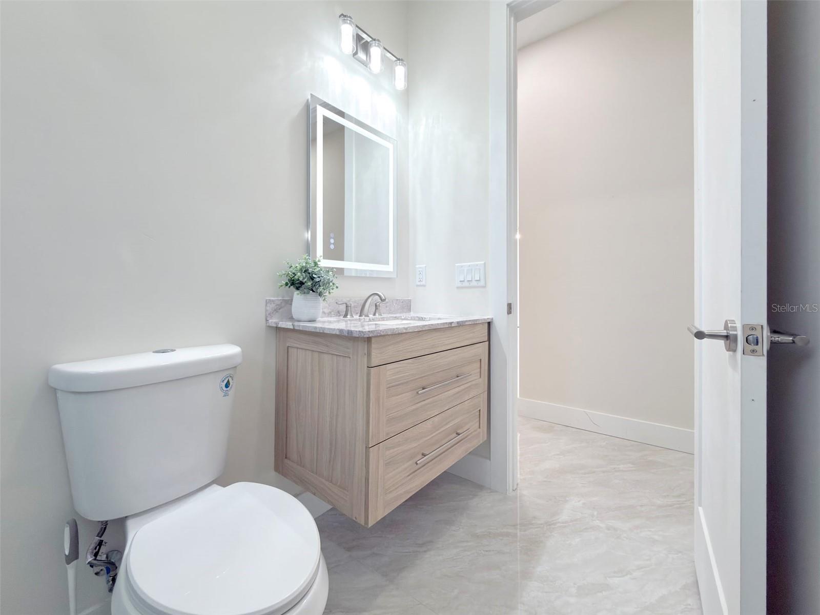 Image 35 of 53 For 14663 Lillian Circle