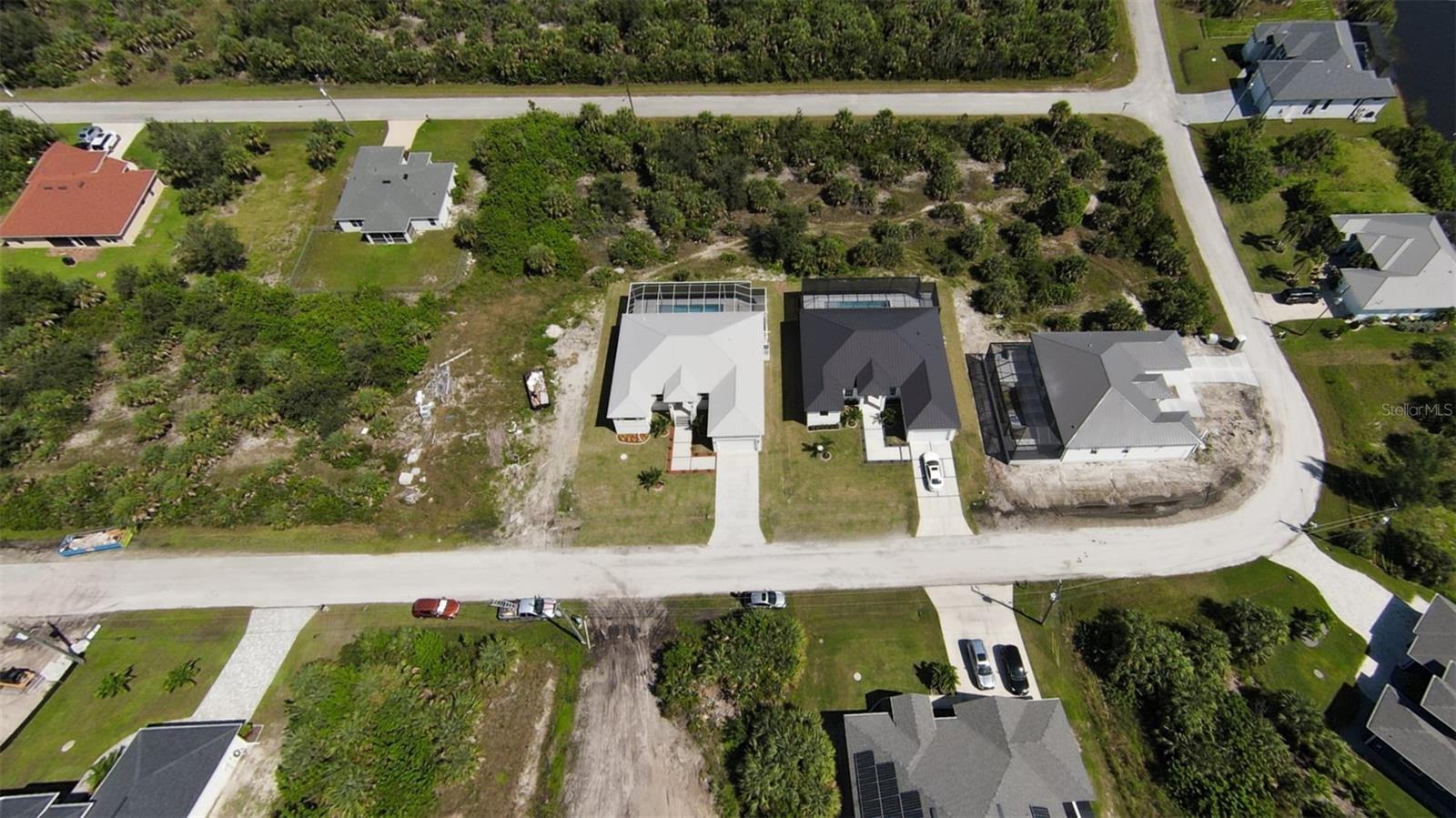 Image 48 of 53 For 14663 Lillian Circle