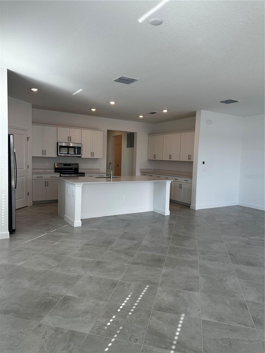 Image 4 of 16 For 8081 Saint Kitts Circle